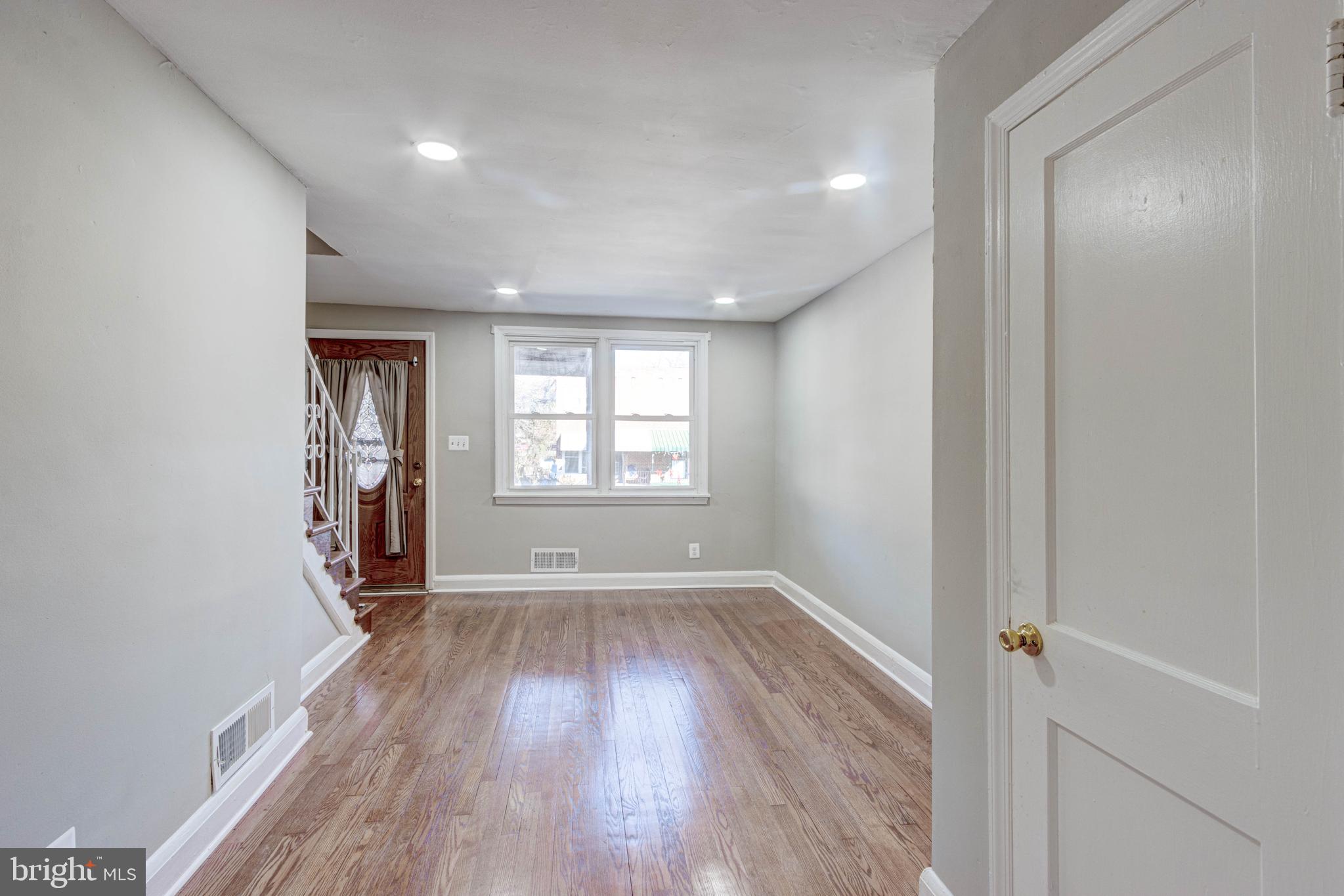 WAVERLY - Residential