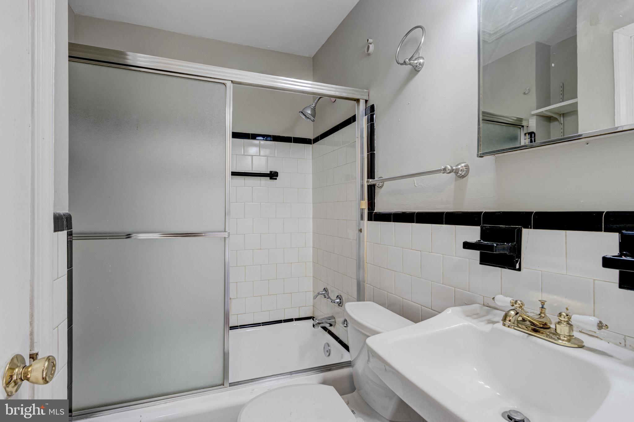 WAVERLY - Residential