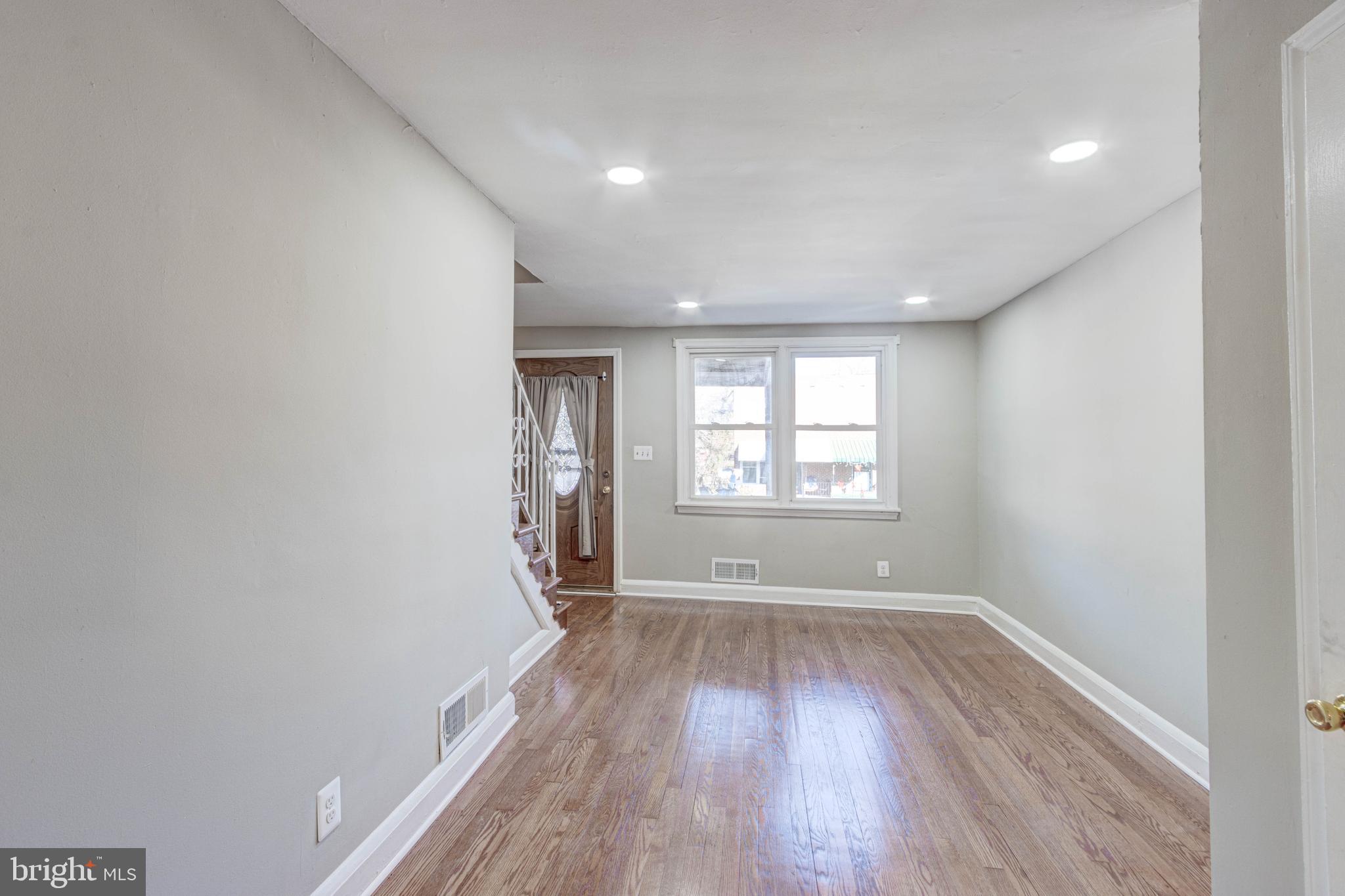 WAVERLY - Residential