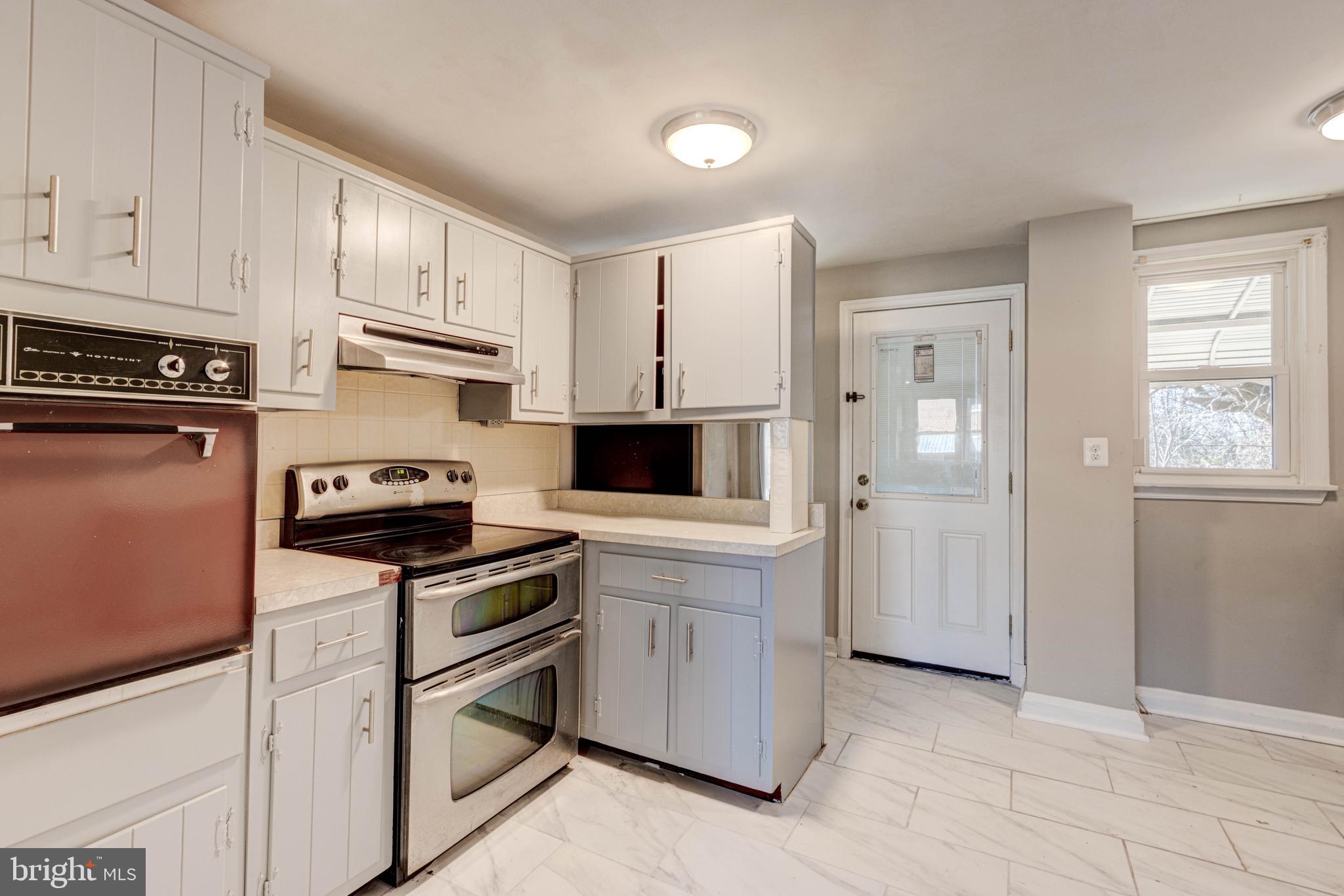 WAVERLY - Residential