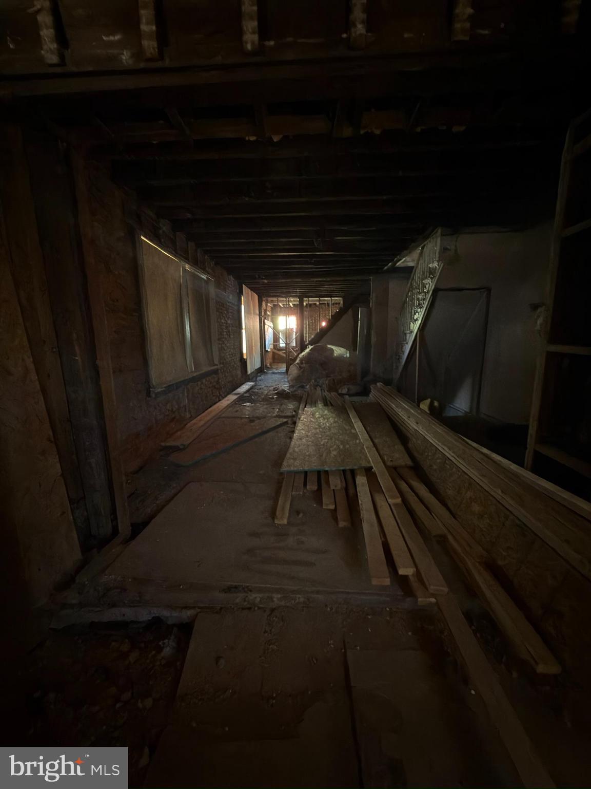 131 W ROOSEVELT BOULEVARD