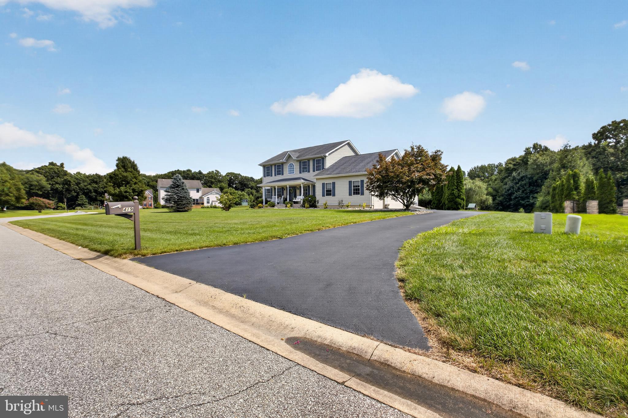 419 SKYVIEW DRIVE