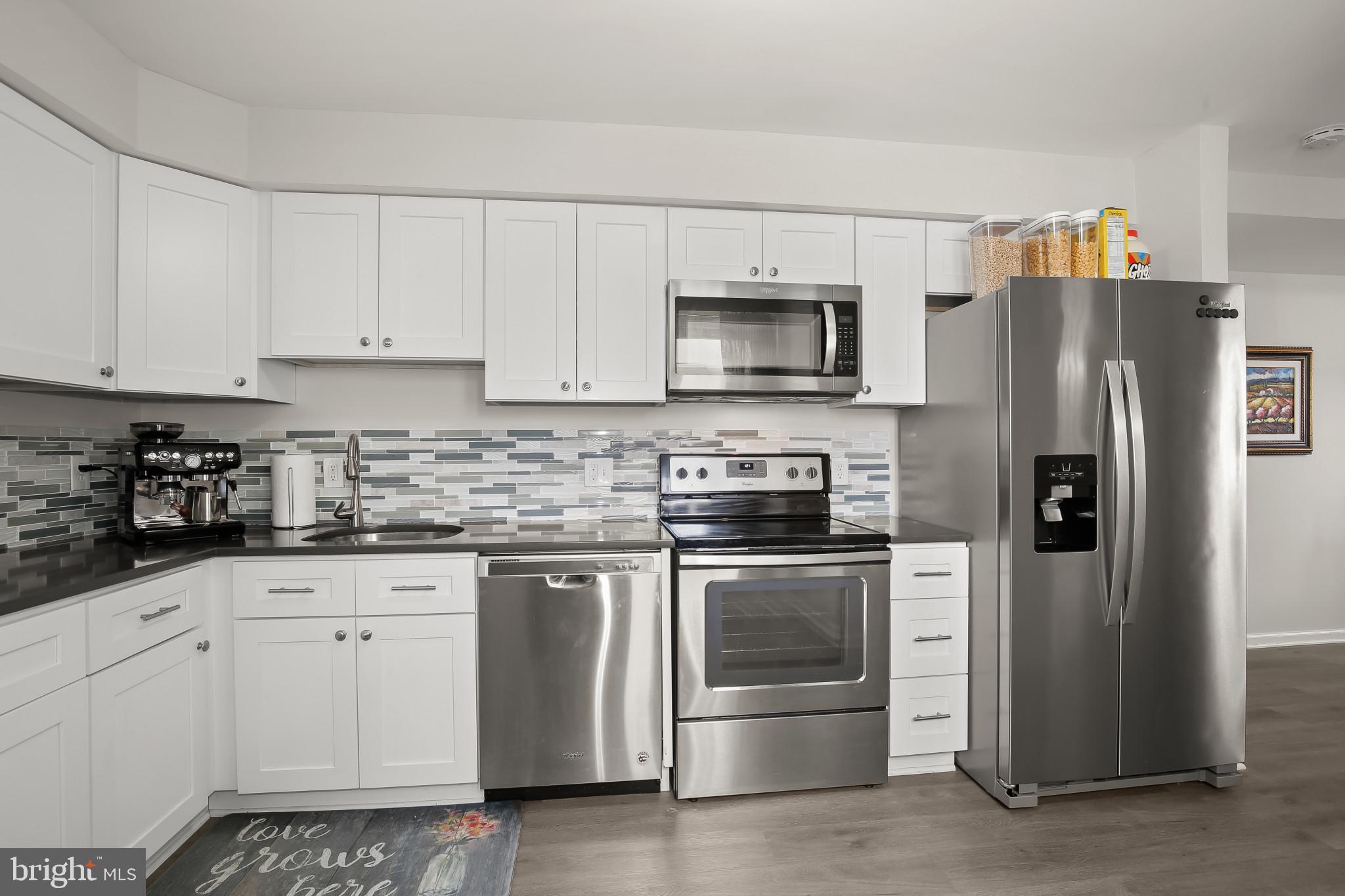 EDGEPOINT - Residential