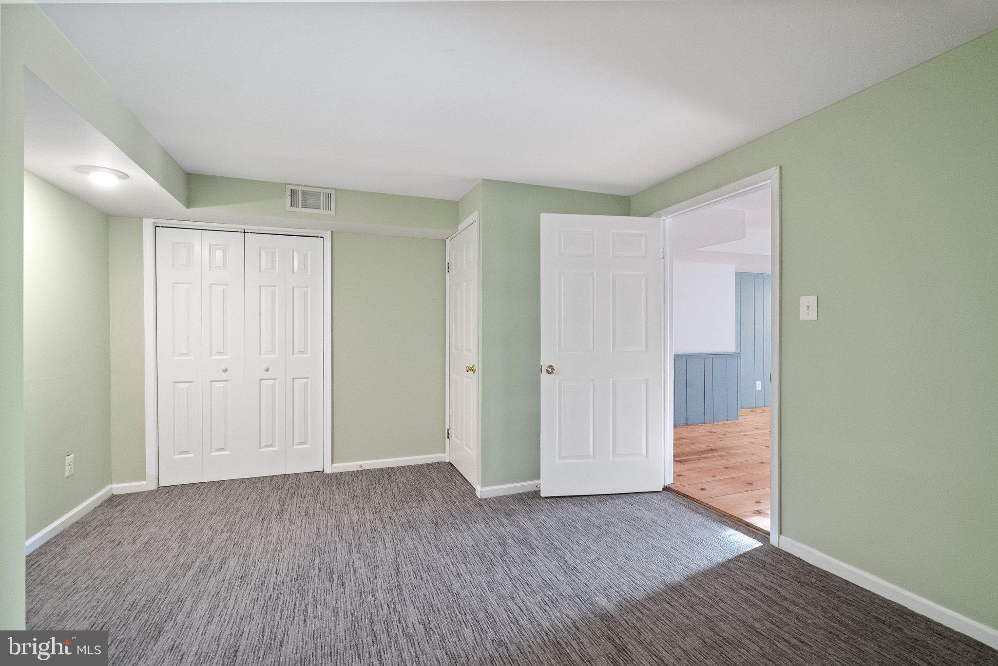 SPRINGHILL FARM - Residential Lease