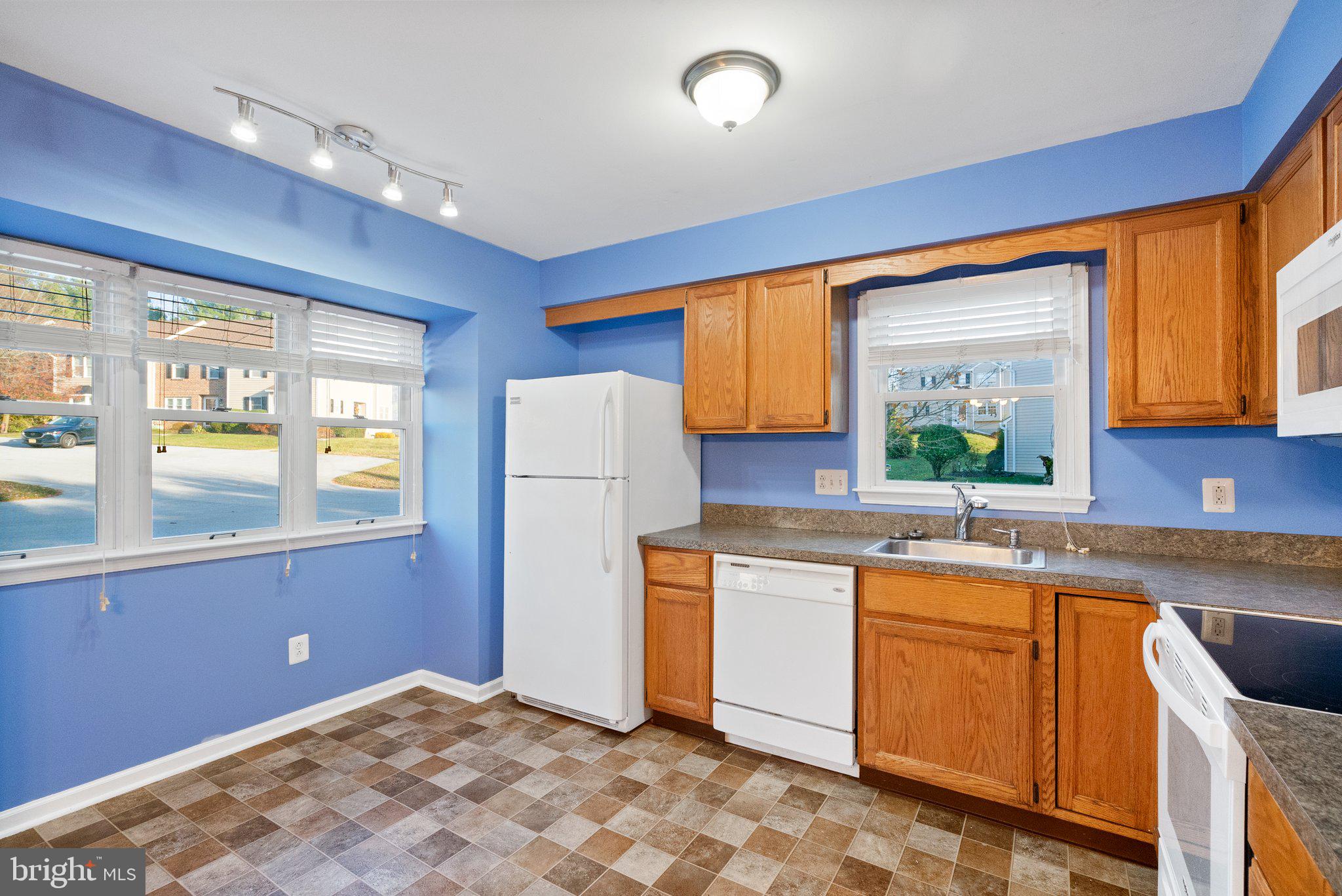 SPRINGHILL FARM - Residential Lease