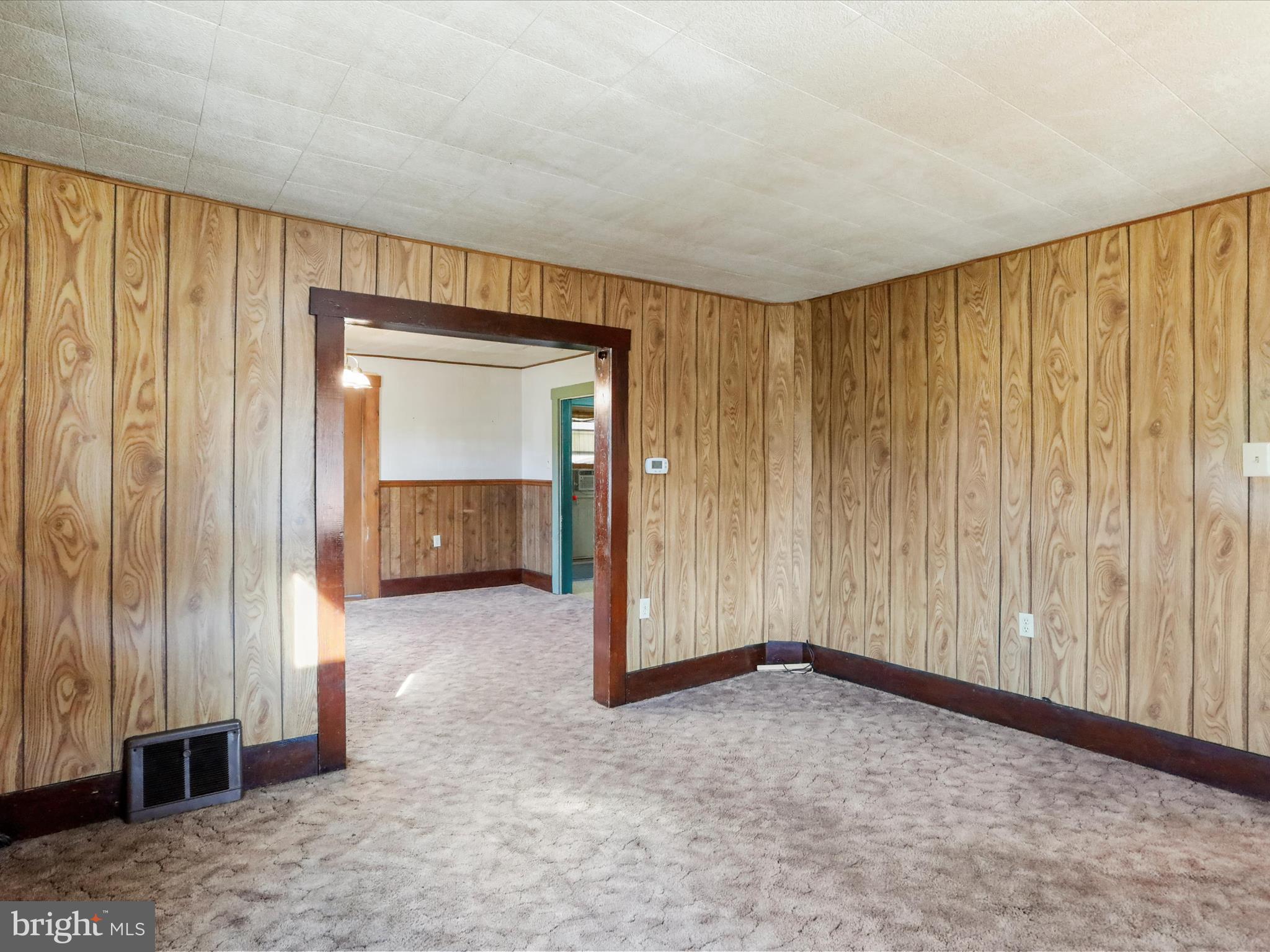 52 MCCOOLE AVENUE