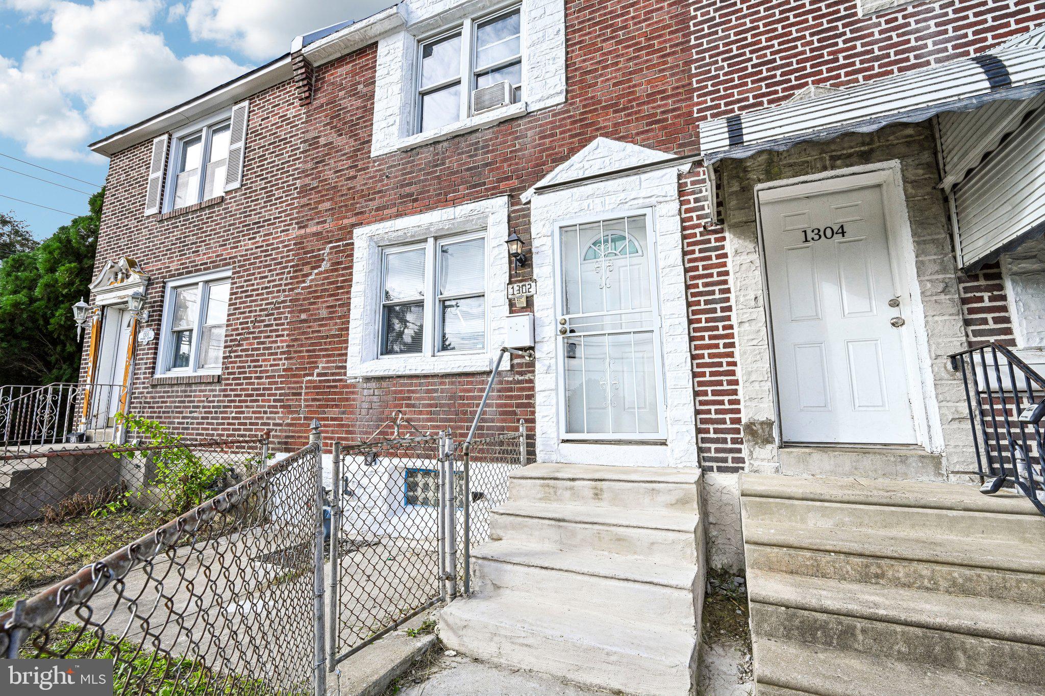 1302 WYCOMBE AVENUE