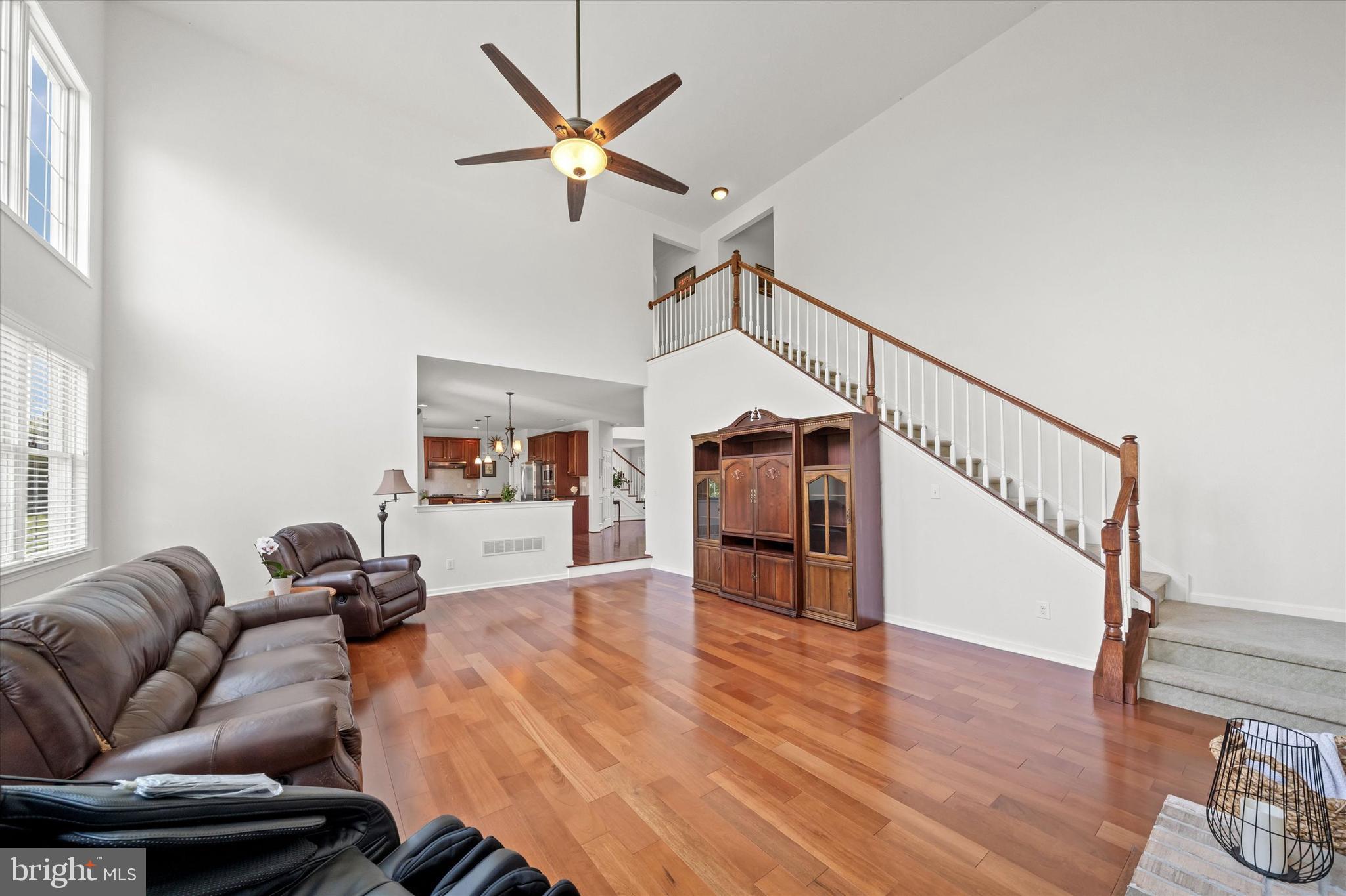 RED LION CHASE - Residential