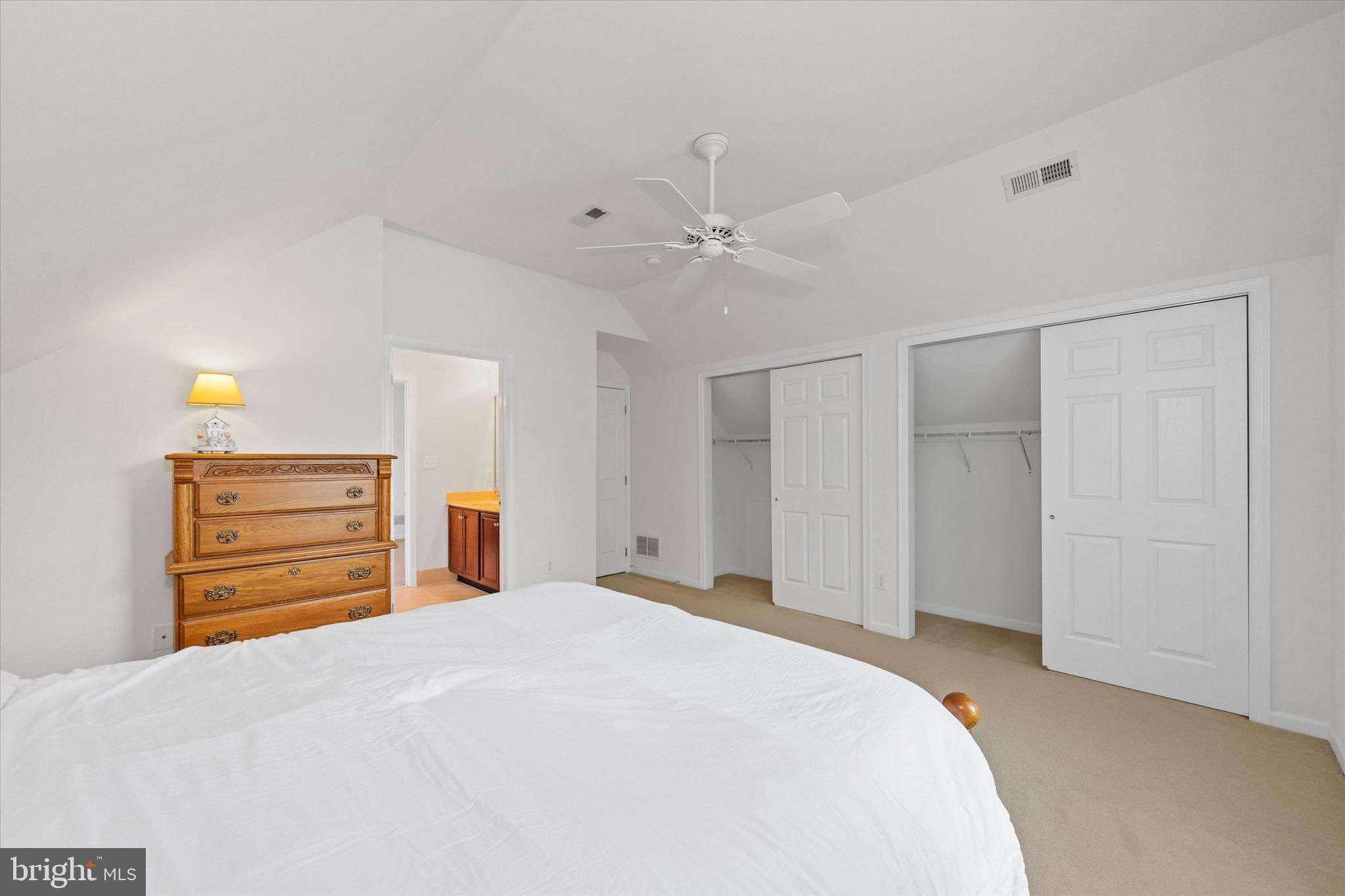 RED LION CHASE - Residential