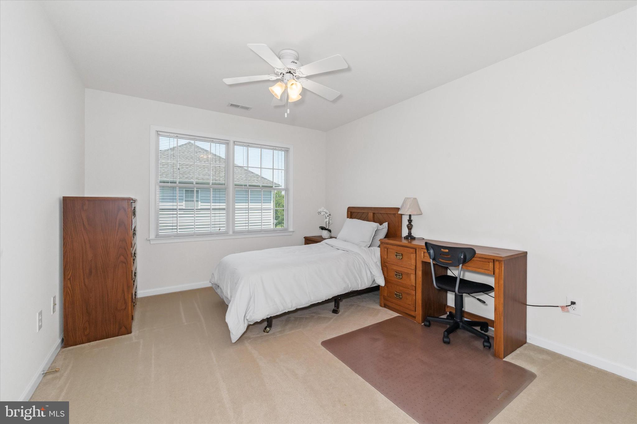 RED LION CHASE - Residential