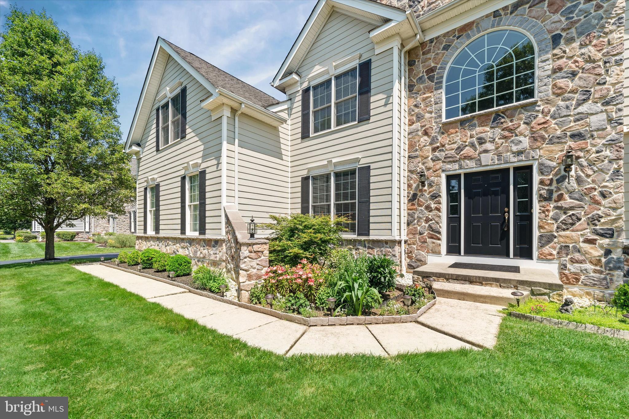 RED LION CHASE - Residential