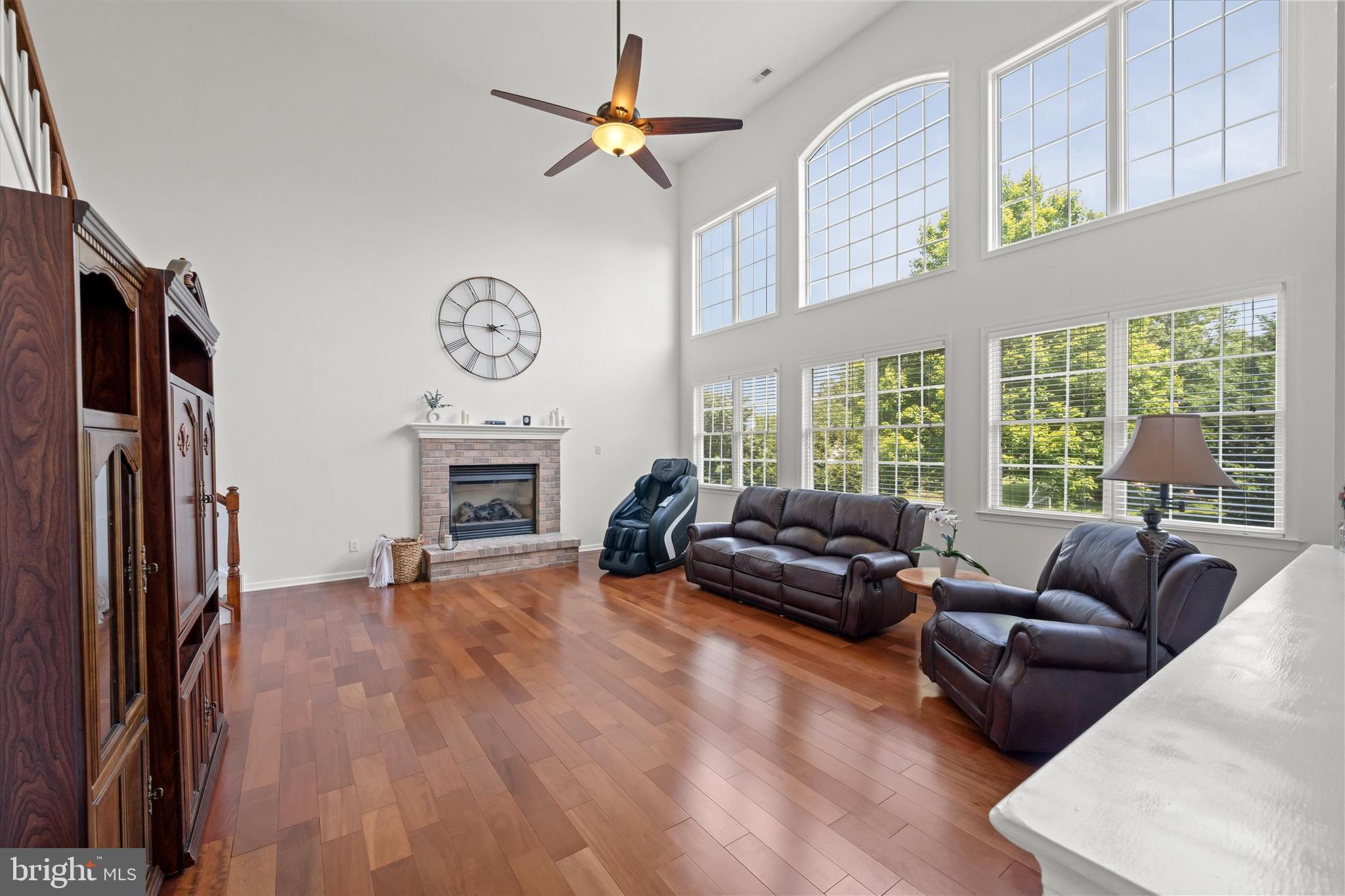 RED LION CHASE - Residential