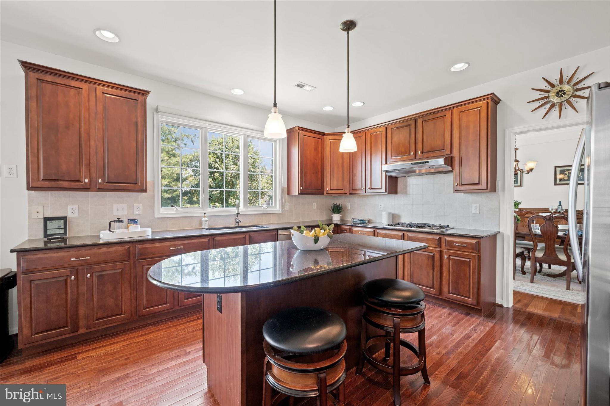 RED LION CHASE - Residential