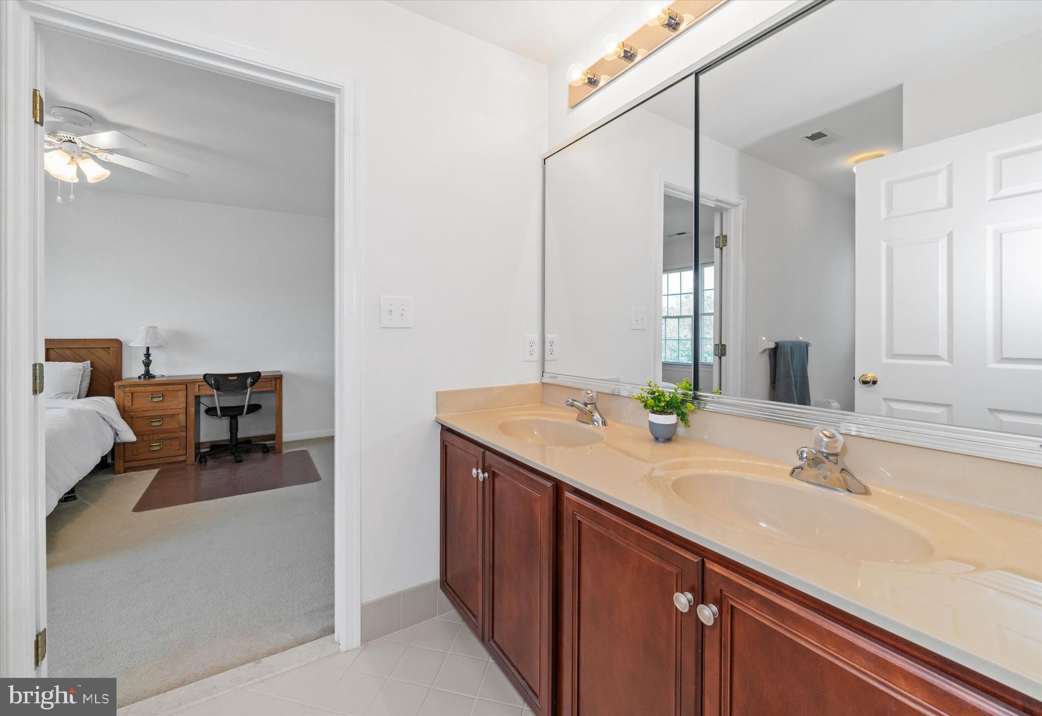 RED LION CHASE - Residential