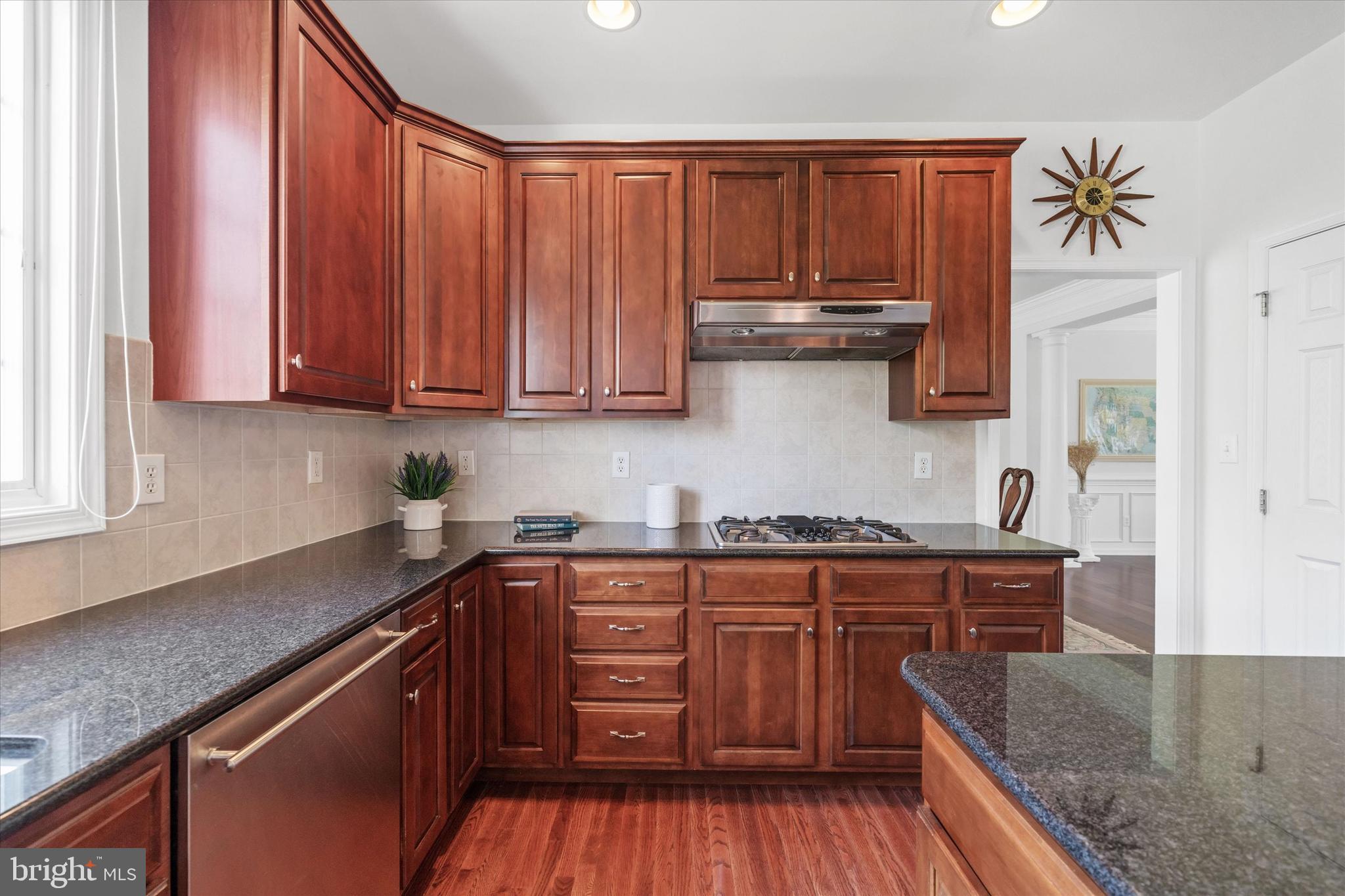 RED LION CHASE - Residential