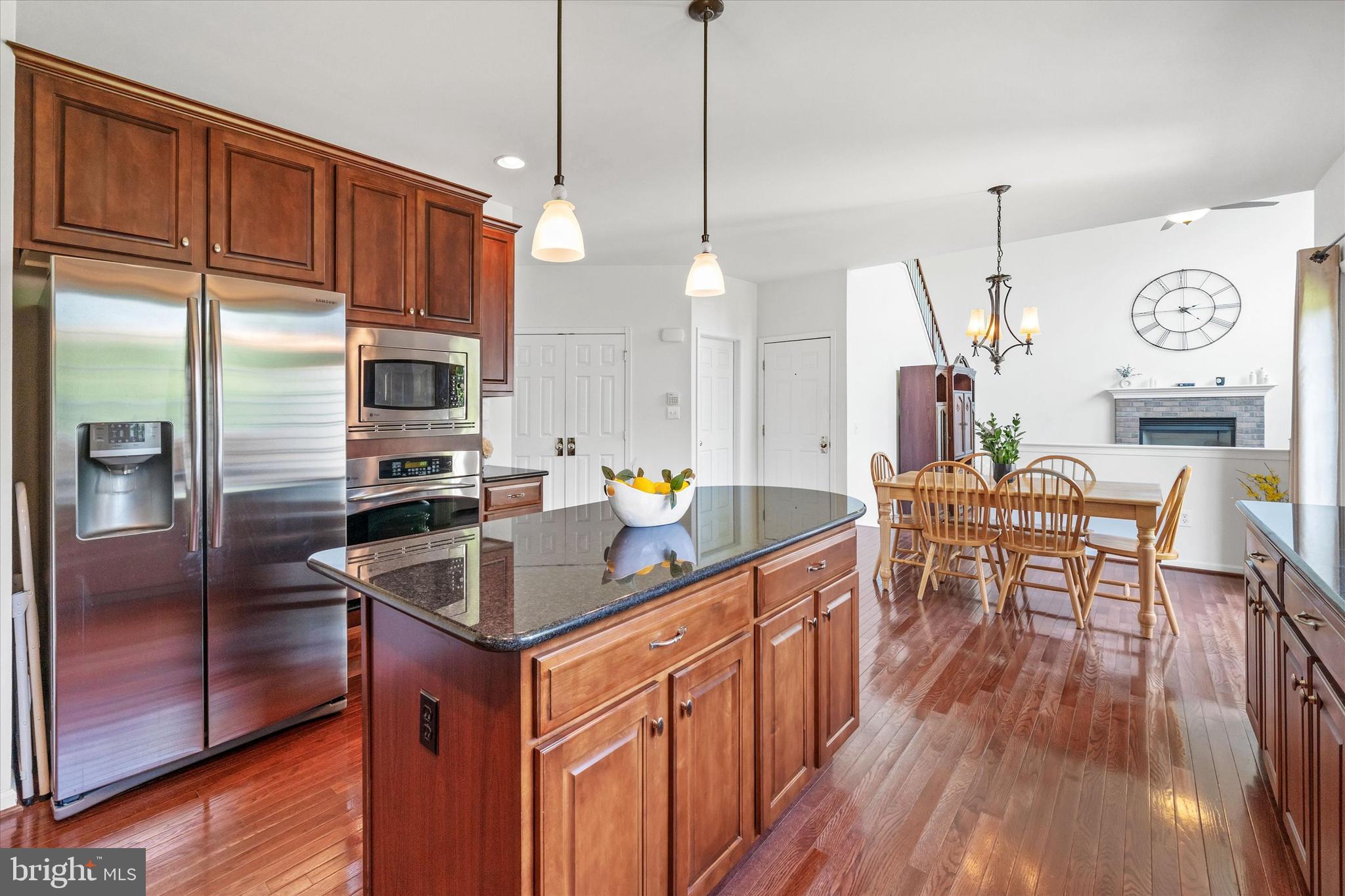 RED LION CHASE - Residential