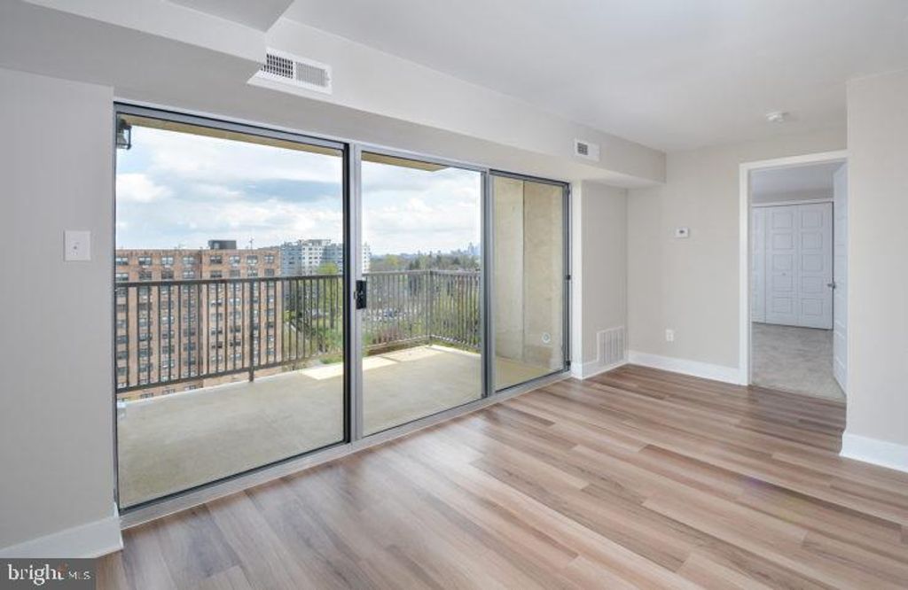 Photo of 515 W Chelten Avenue #1B-1107, PHILADELPHIA, PA 19144 (MLS # PAPH2529984)