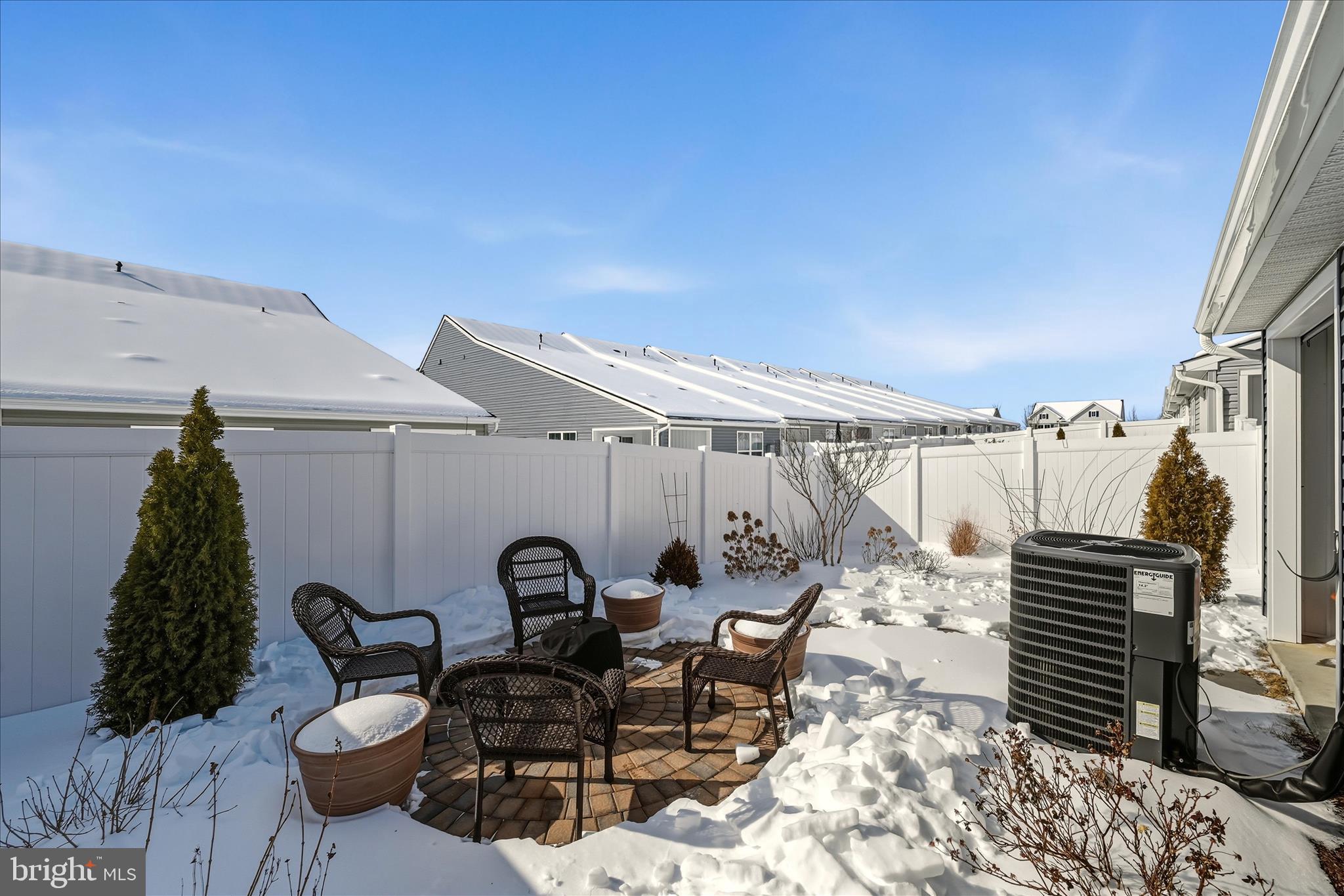 WINCHESTER LANDING - Residential