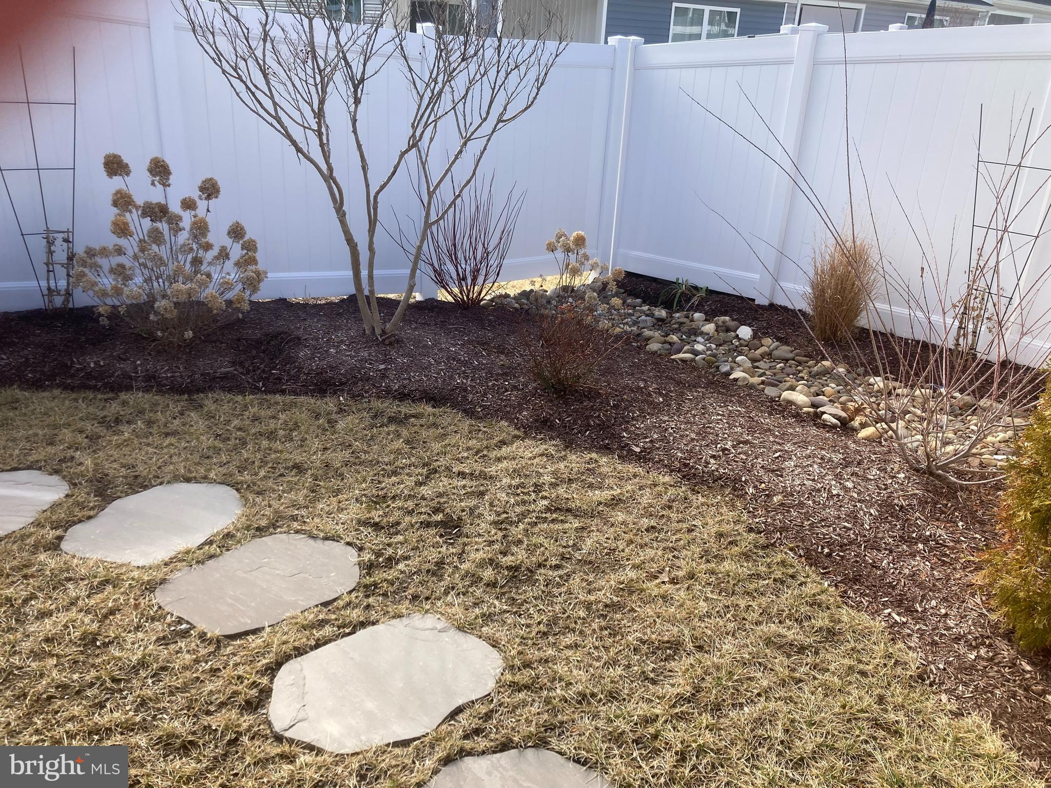 WINCHESTER LANDING - Residential