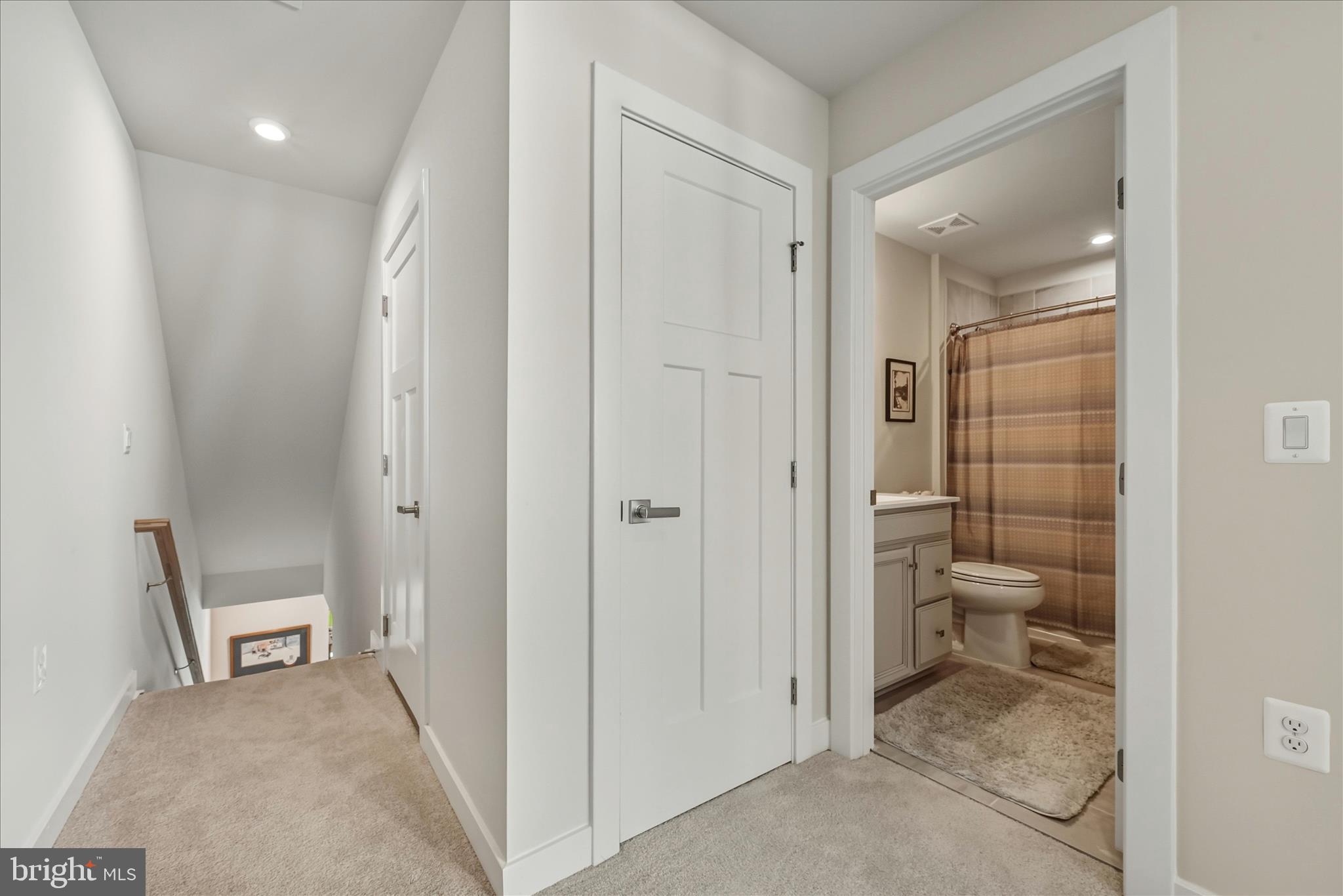 WINCHESTER LANDING - Residential