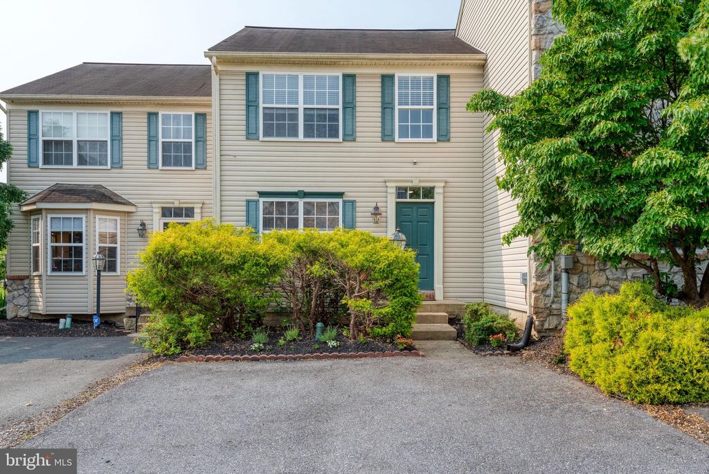 Photo of 136 Bradford Street, MILLERSVILLE, PA 17551 (MLS # PALA2070720)