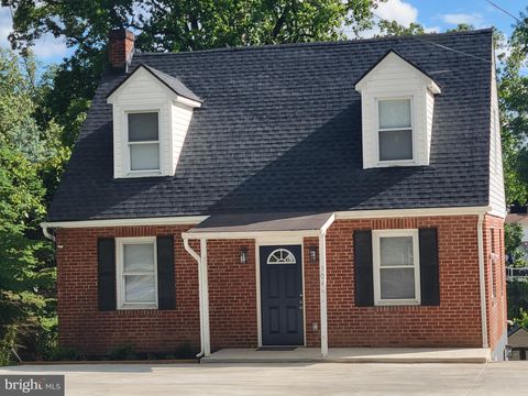 304 MAIDEN CHOICE LANE CATONSVILLE MD 21228