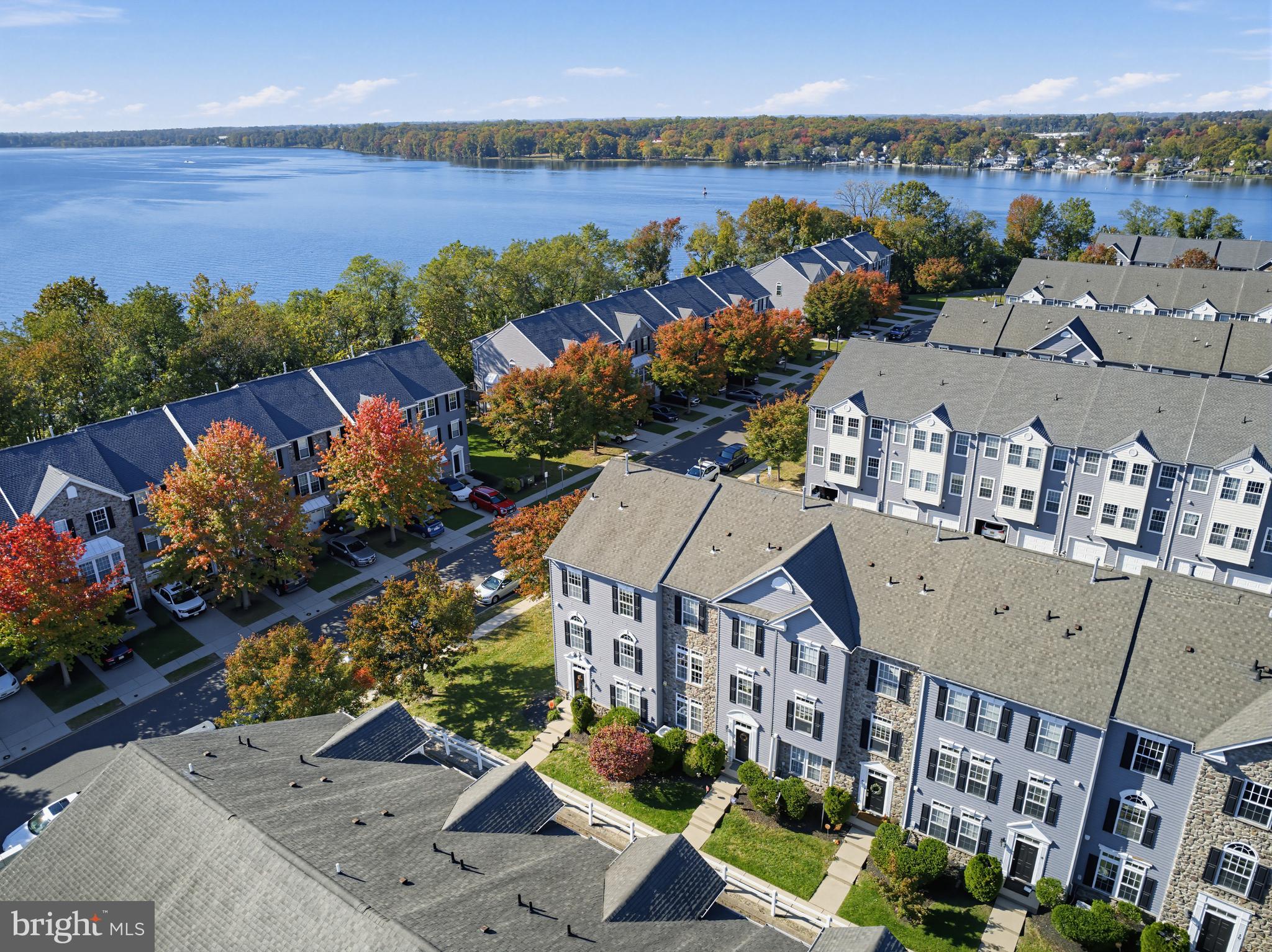 2 FAWN COURT