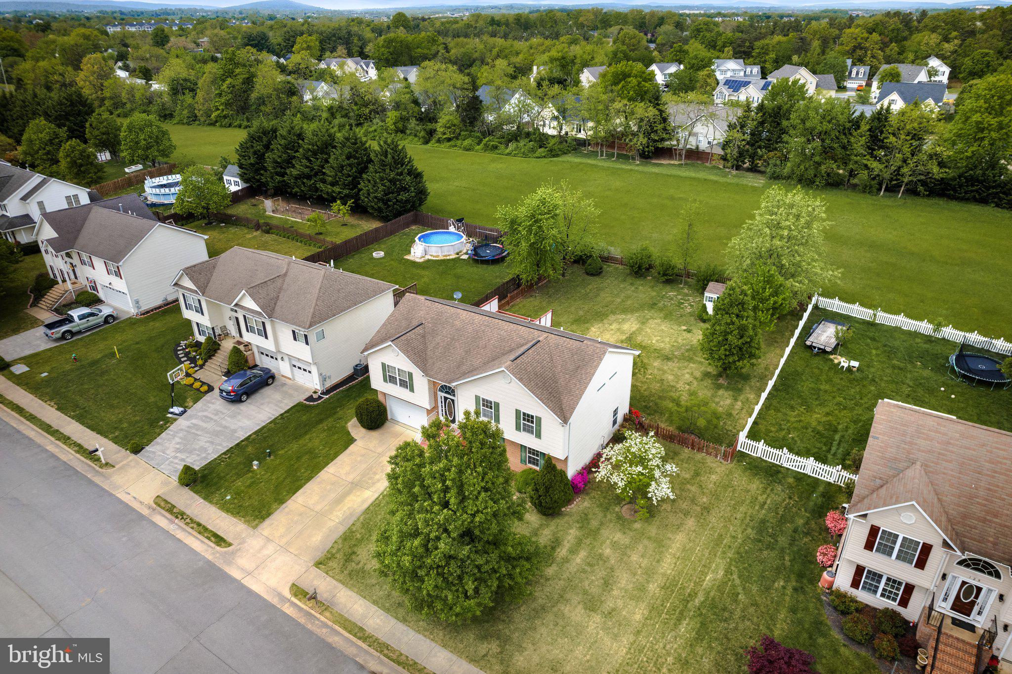 RED FOX RUN - Residential