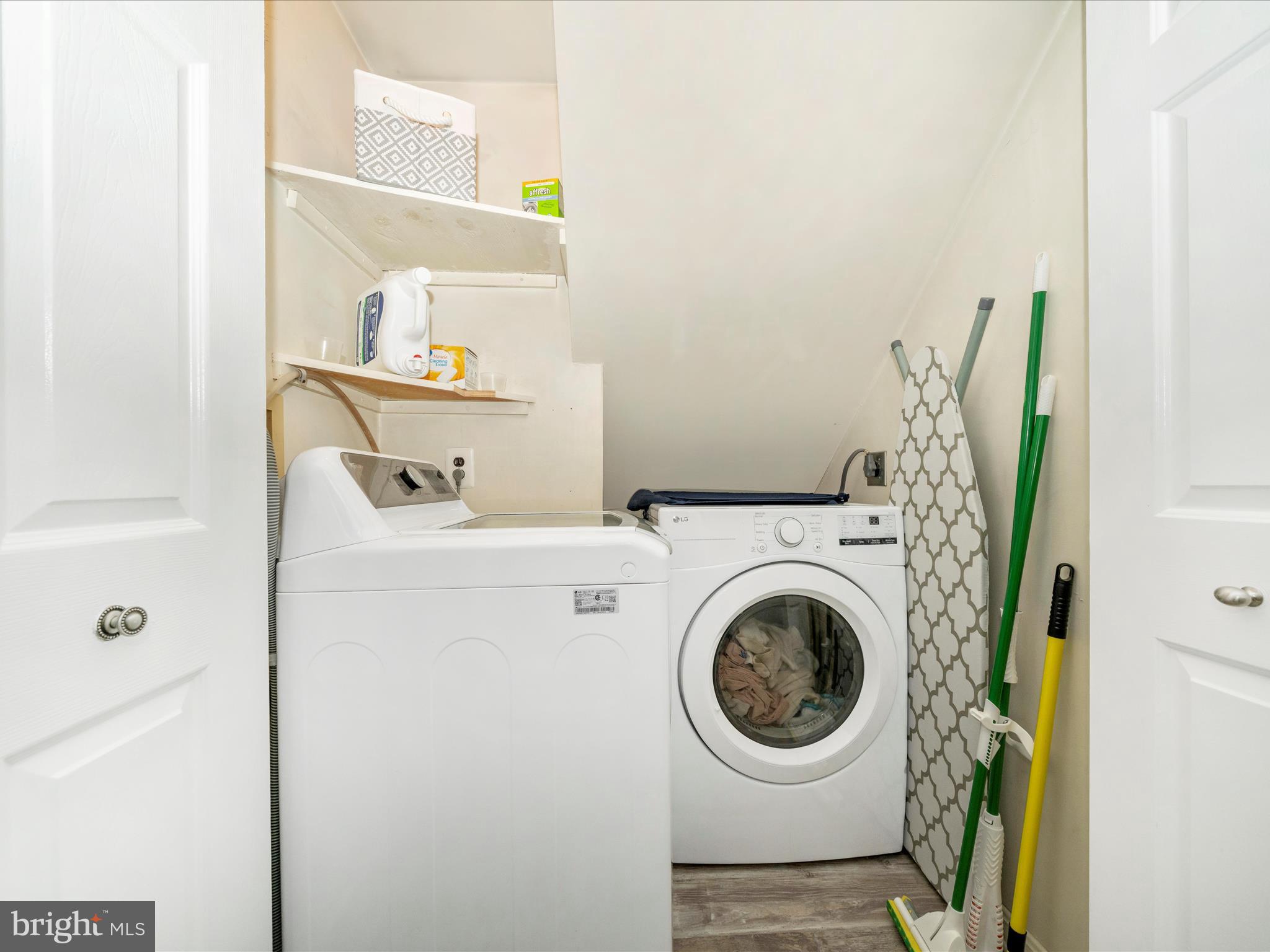 NEW DESIGN ACRES - Residential