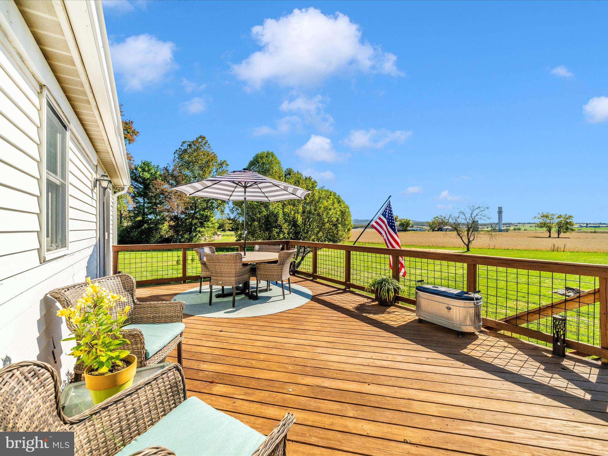 NEW DESIGN ACRES - Residential