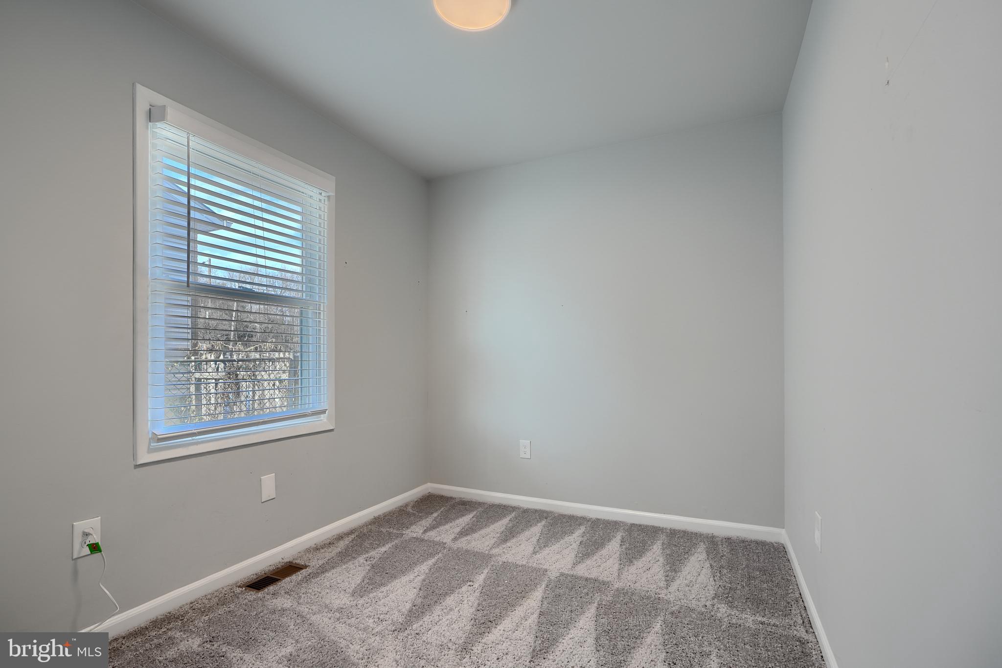 LINTHICUM HEIGHTS - Residential Lease