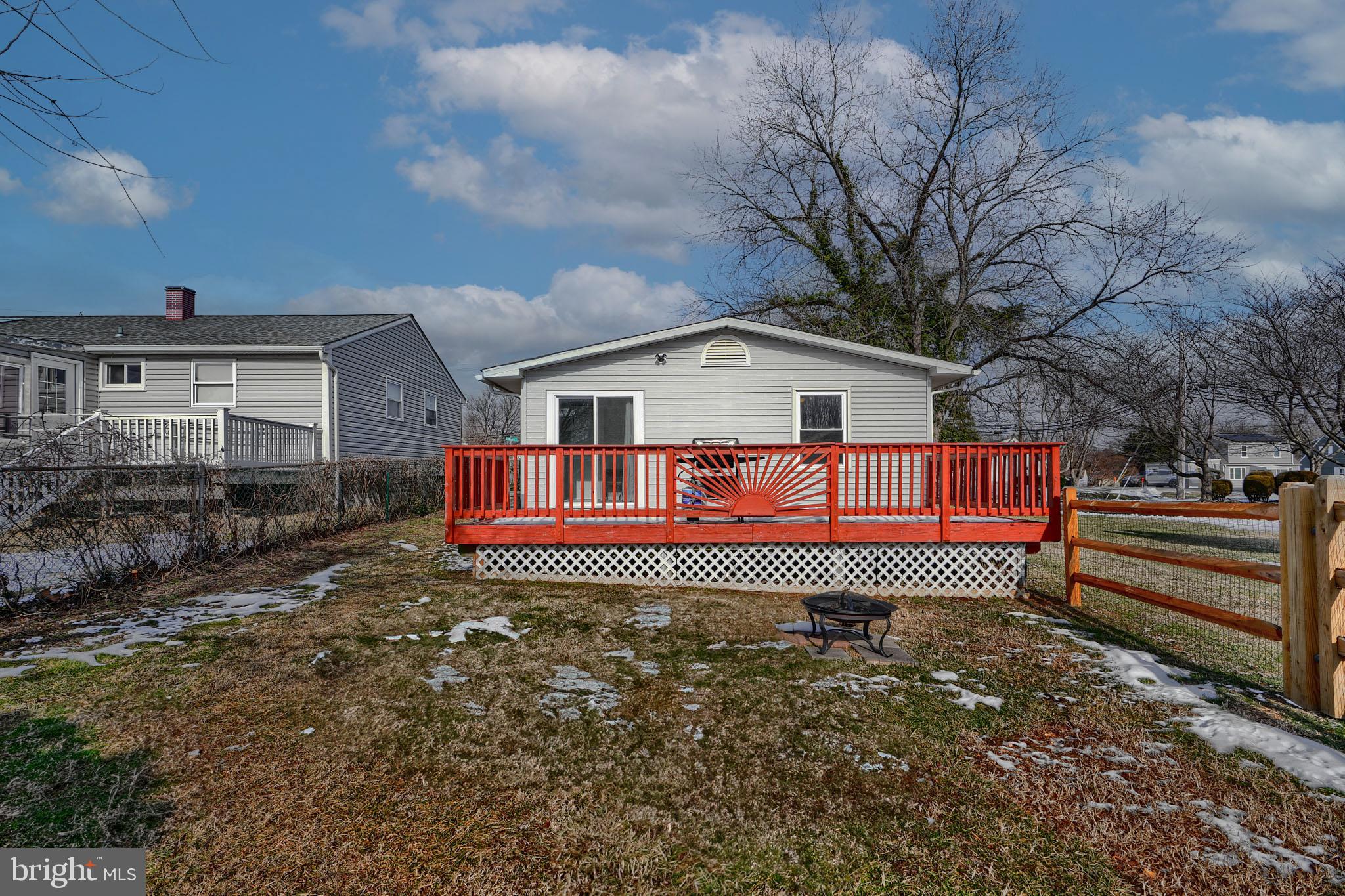 LINTHICUM HEIGHTS - Residential Lease