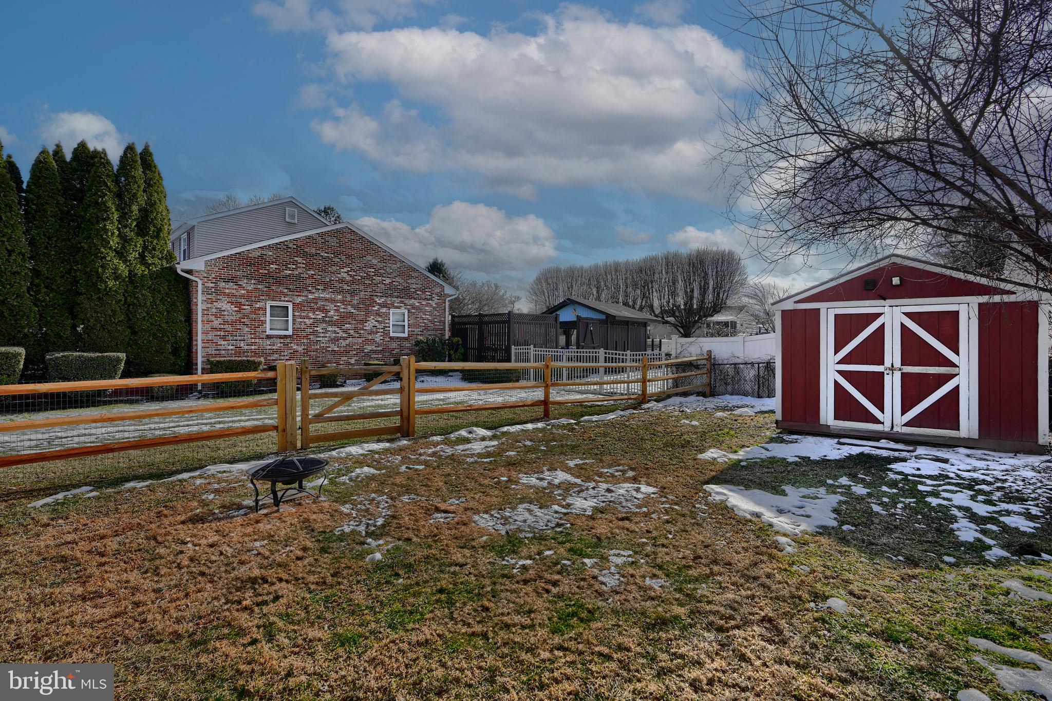 LINTHICUM HEIGHTS - Residential Lease