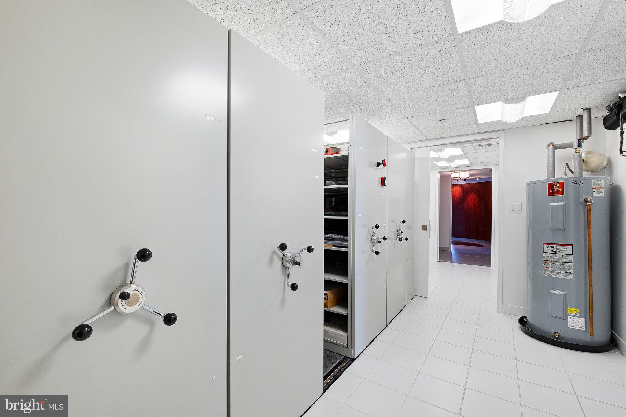 PARK PLAZA - Residential