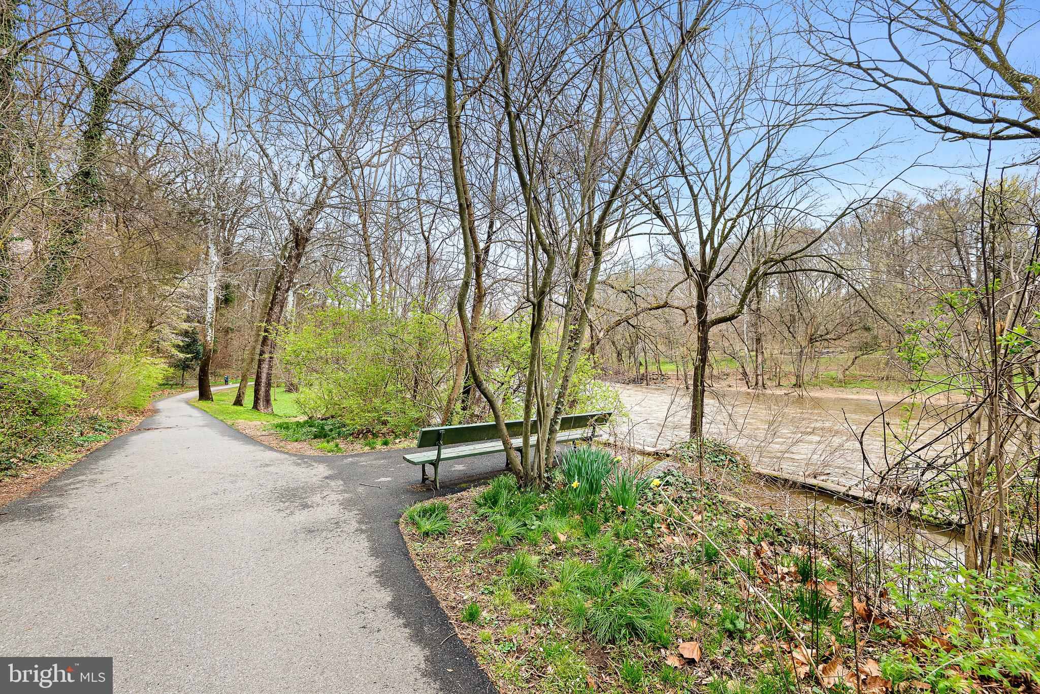 PARK PLAZA - Residential