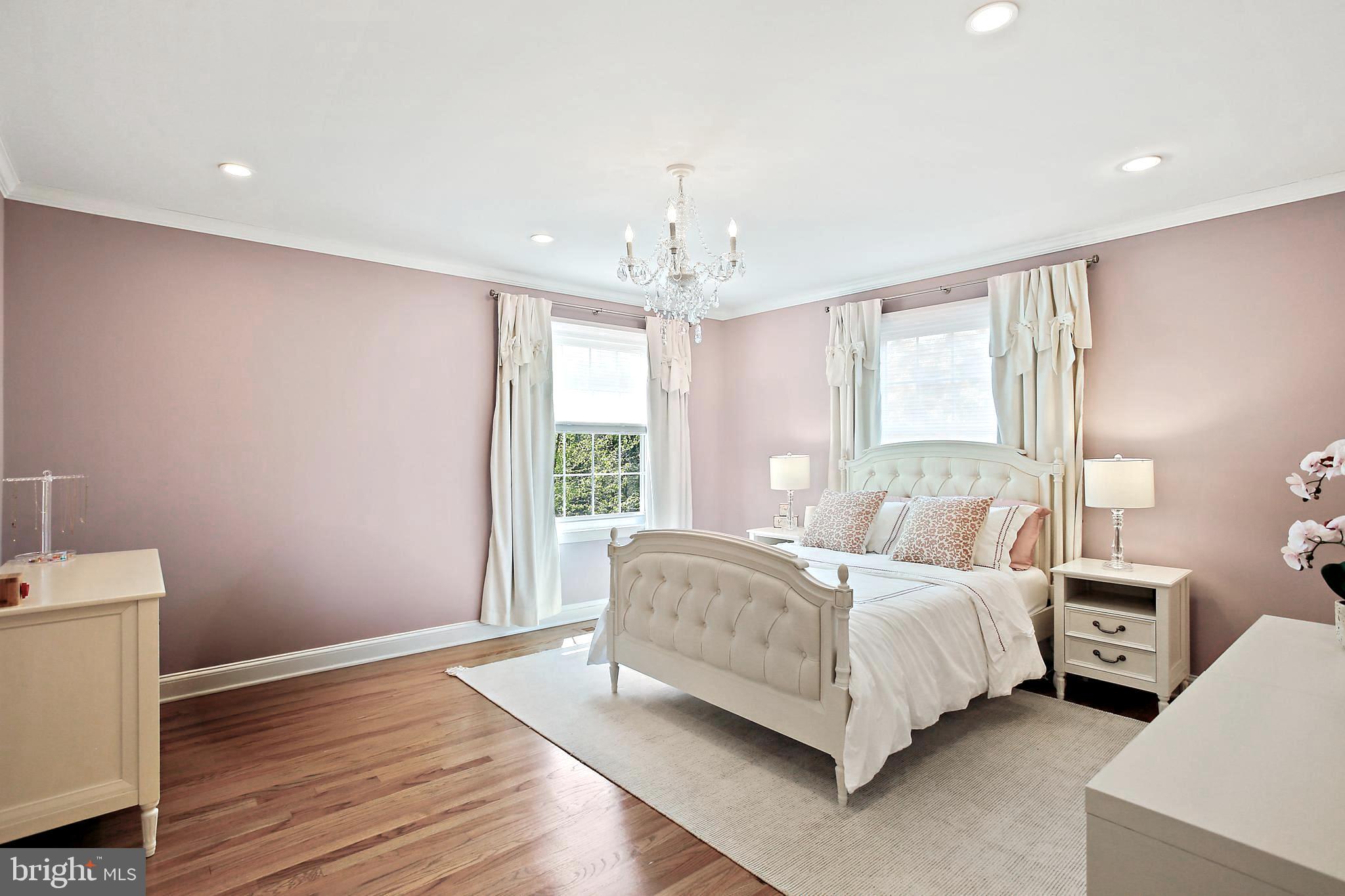 RUXTON - Residential