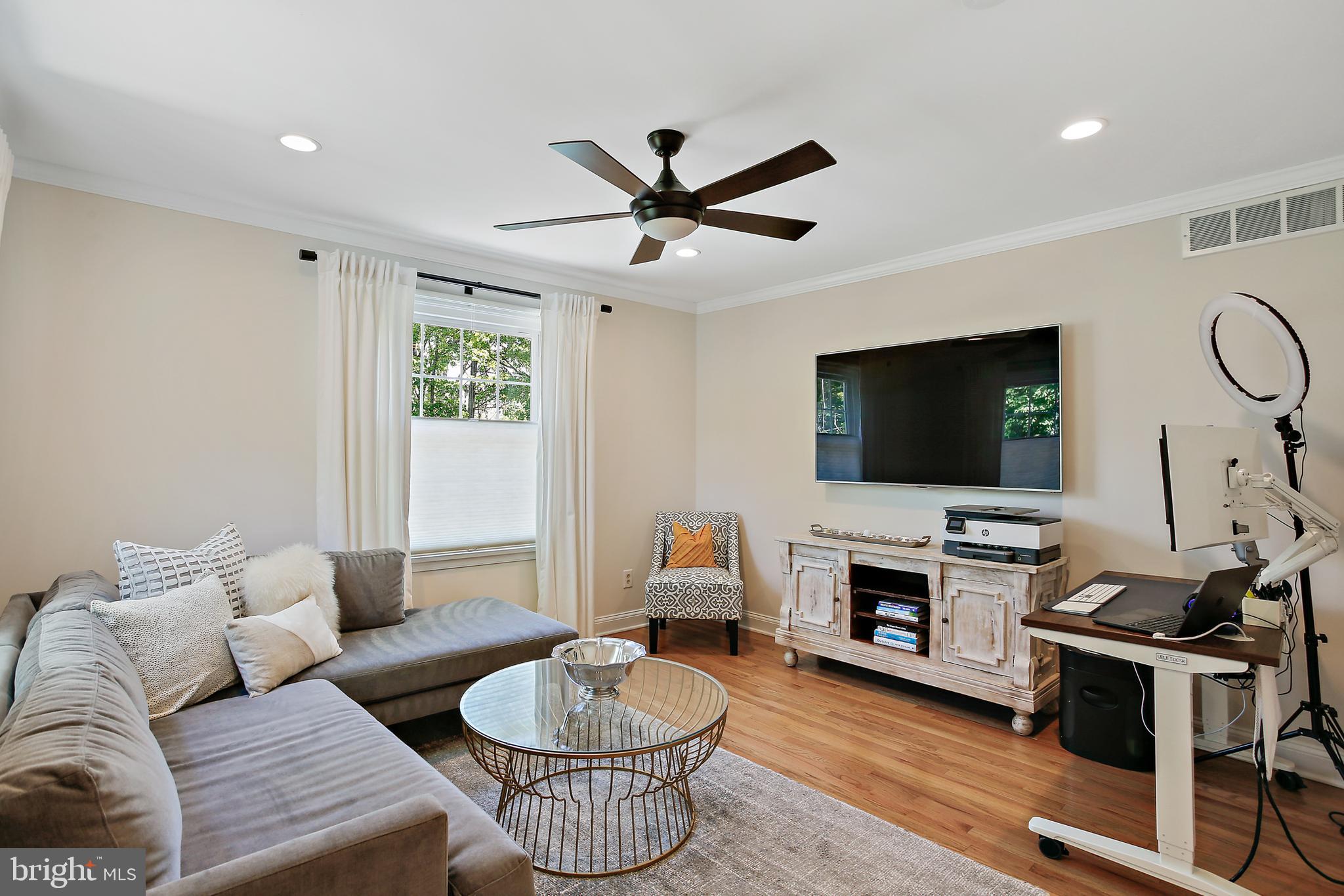 RUXTON - Residential