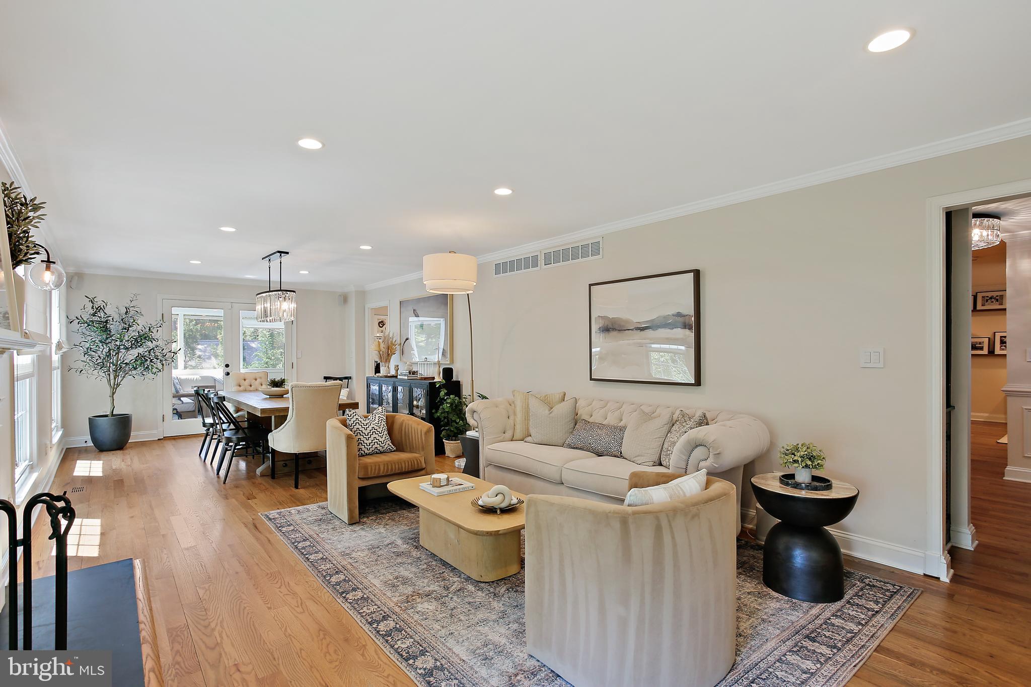 RUXTON - Residential