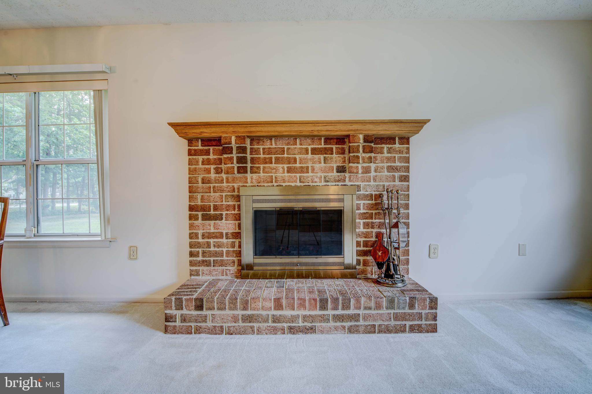 HAMPSHIRE - Residential