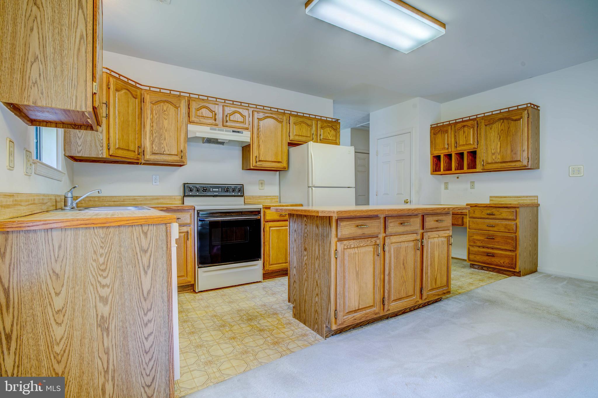 HAMPSHIRE - Residential