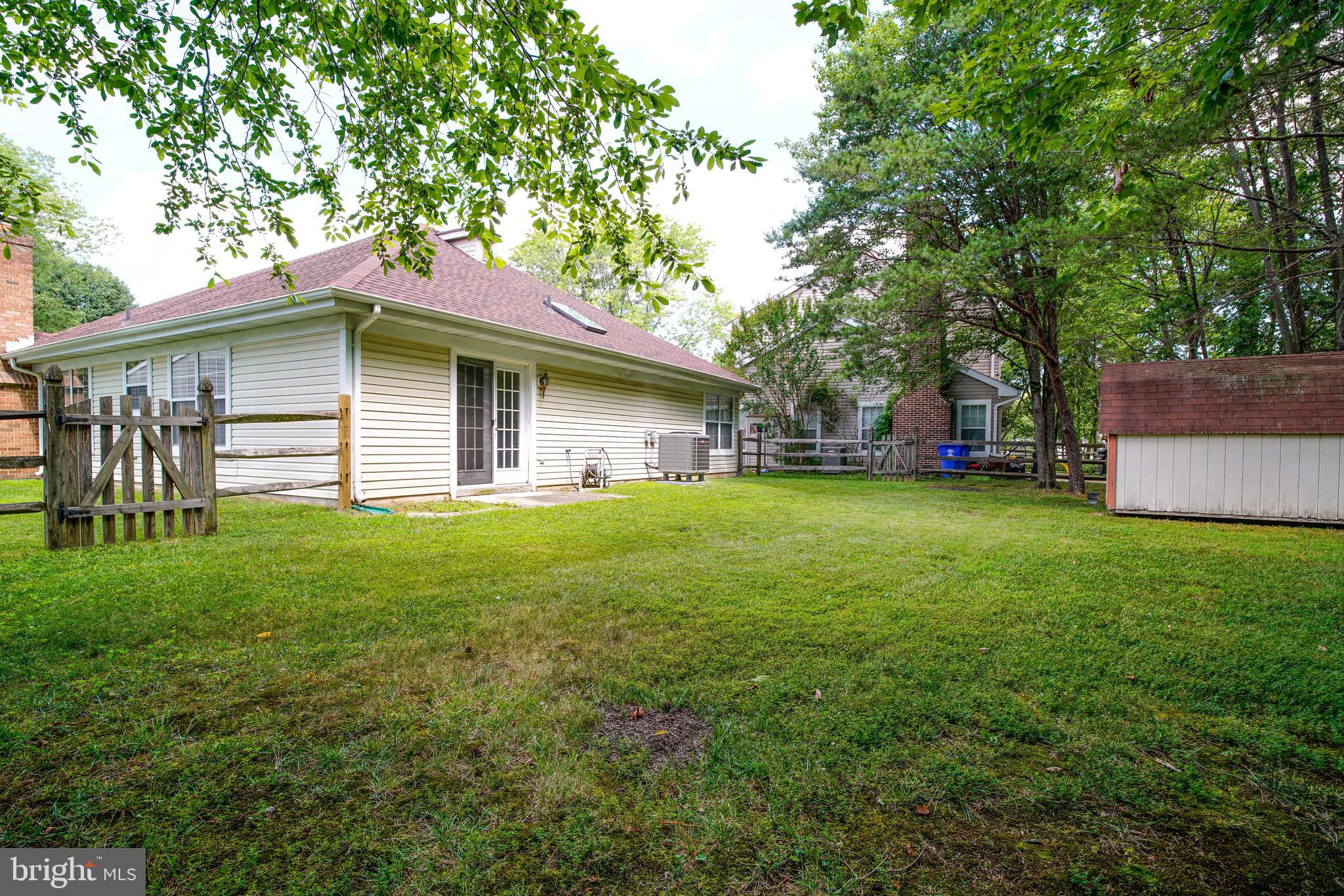 HAMPSHIRE - Residential