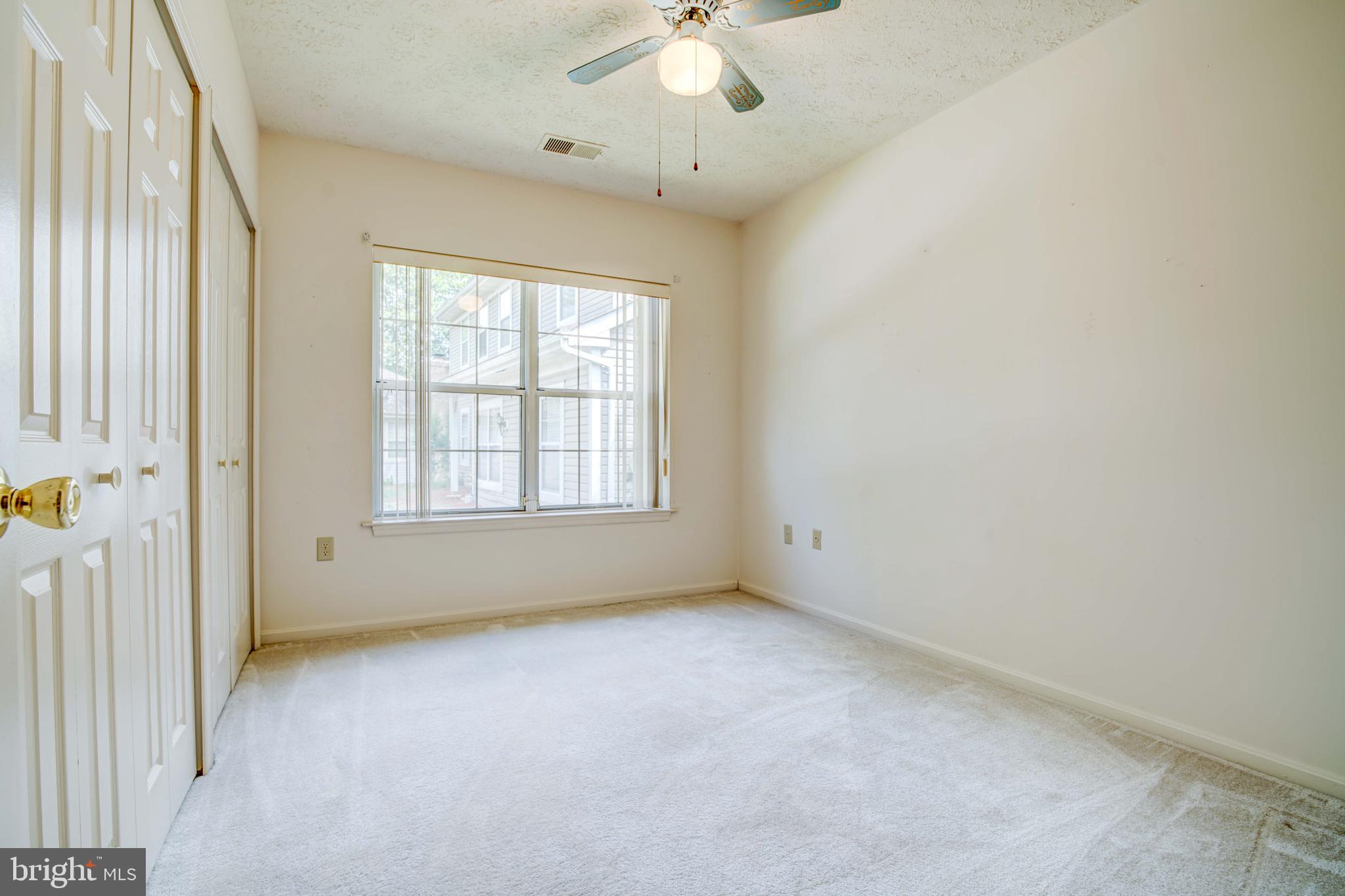 HAMPSHIRE - Residential