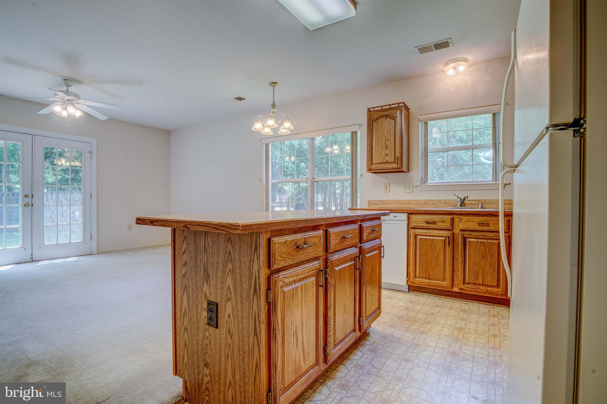 HAMPSHIRE - Residential