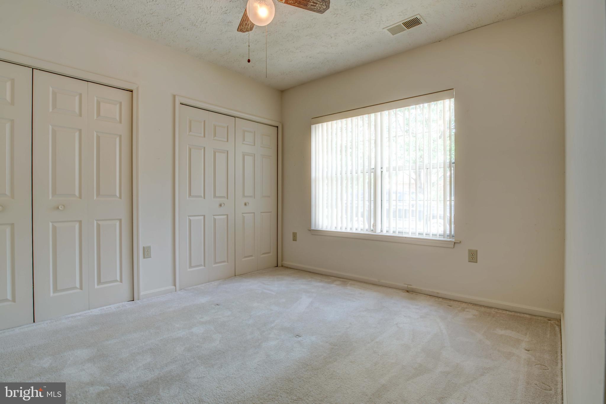 HAMPSHIRE - Residential