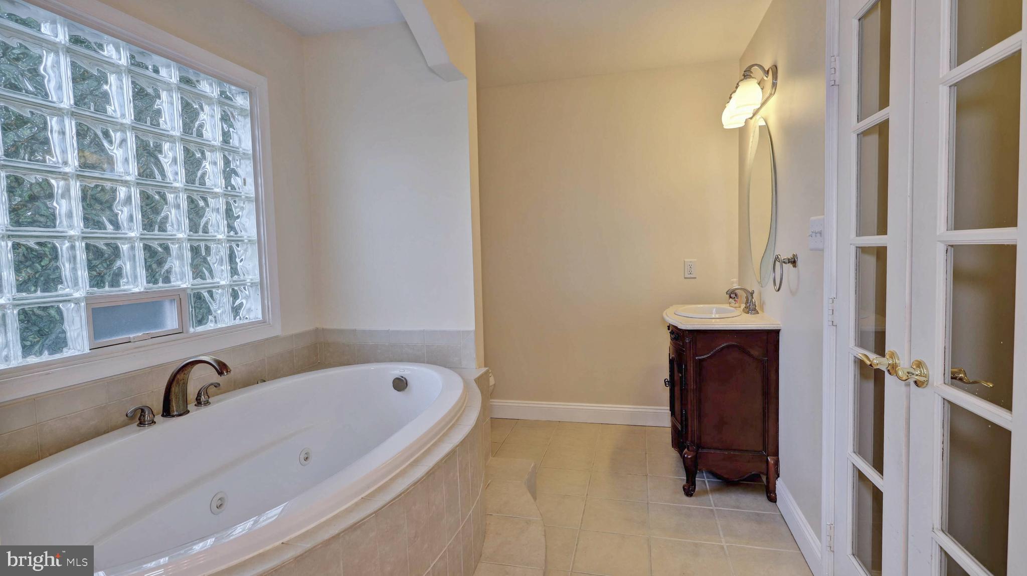 STONEBRIDGE AT WIDEWATER - Residential