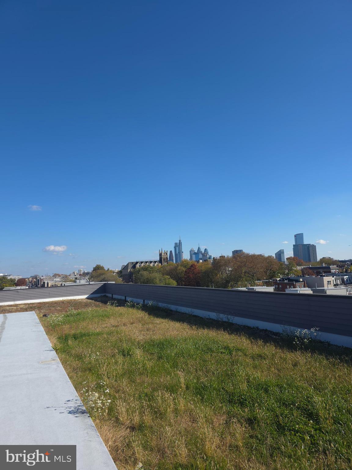 MANTUA - Residential Lease