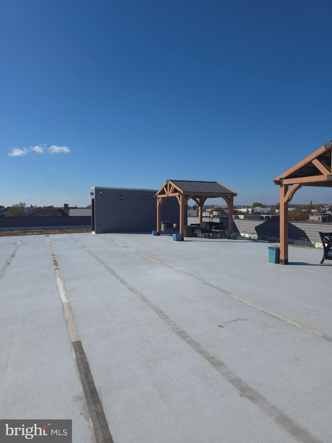 MANTUA - Residential Lease