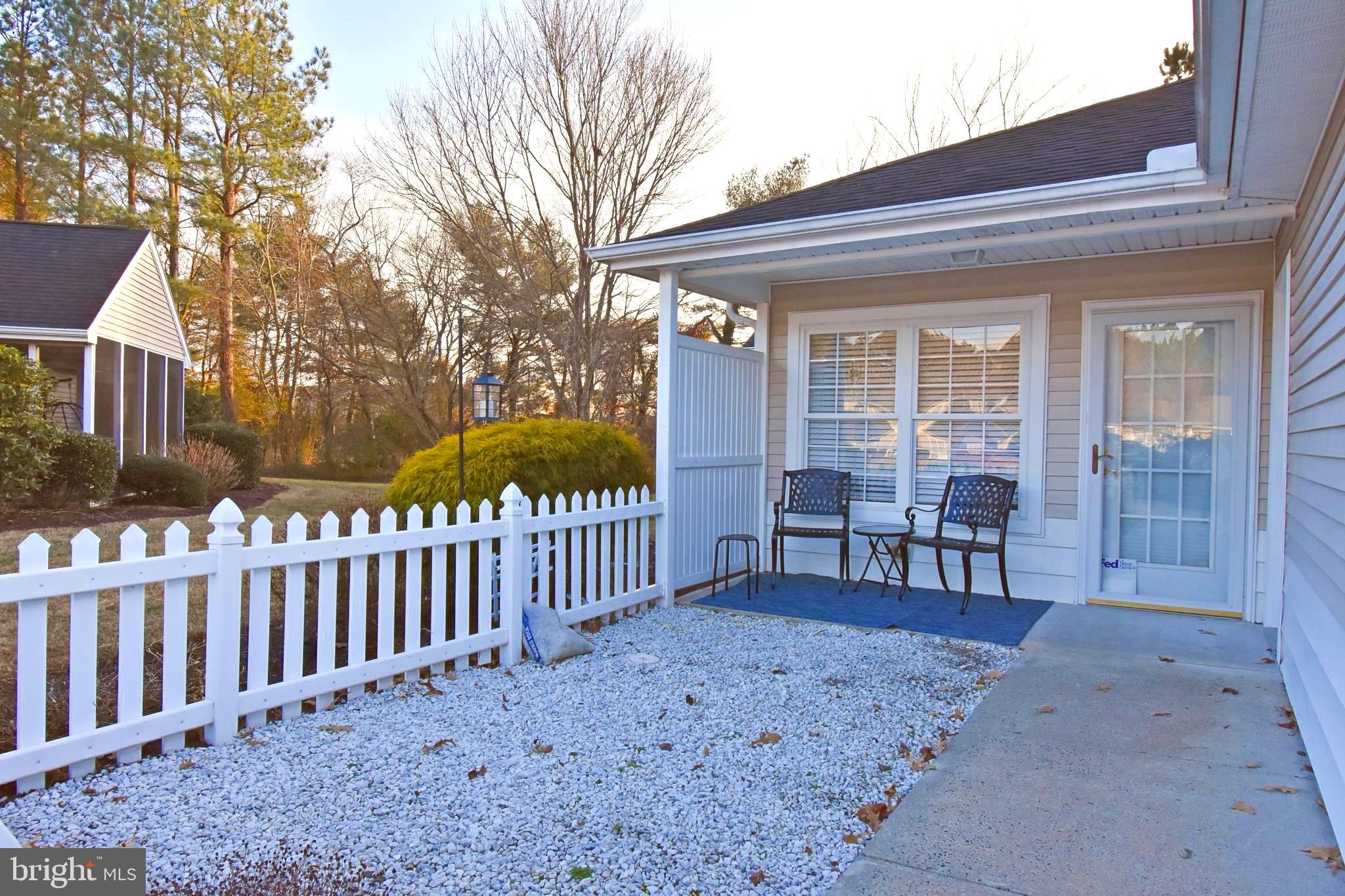 AVALON RETIREMENT COMM - Residential