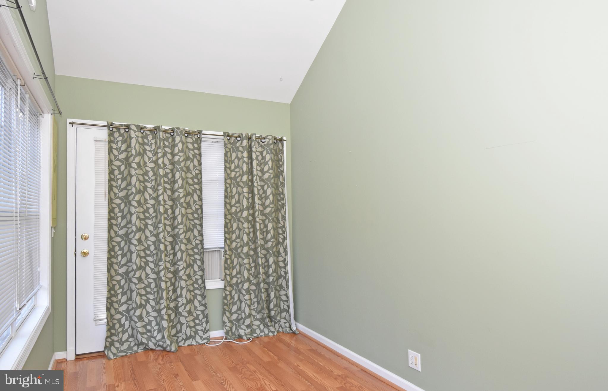 AVALON RETIREMENT COMM - Residential