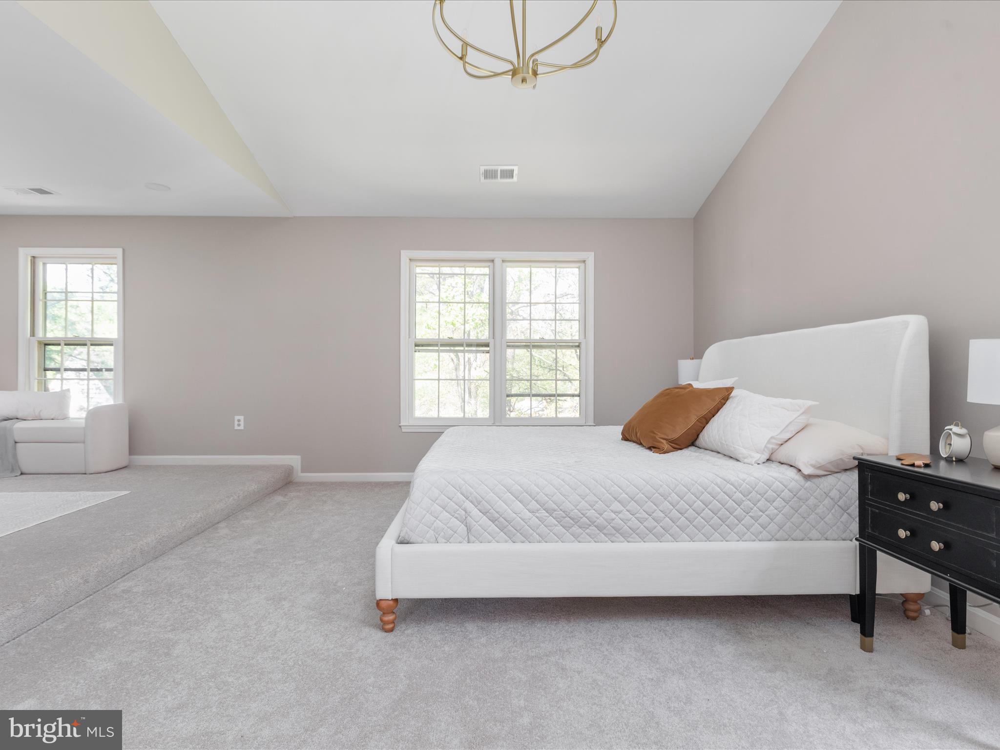 BURKEWOOD GLENN - Residential